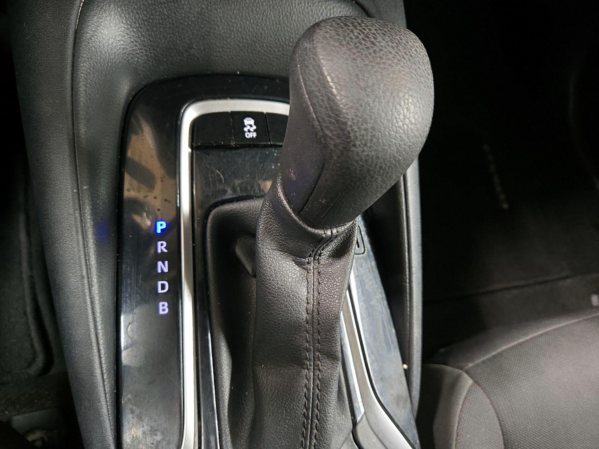 Thumbnail: 2023 Toyota Corolla - 16