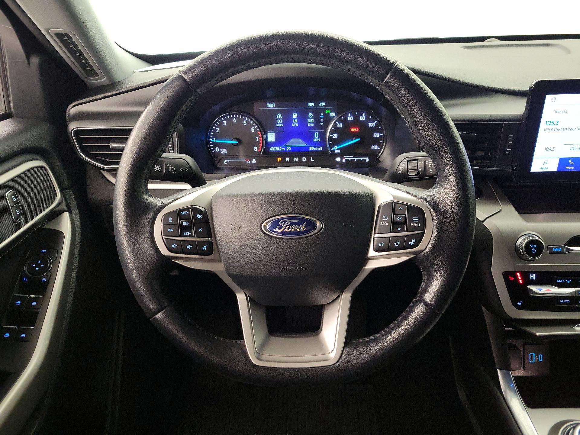 Thumbnail: 2021 Ford Explorer - 10