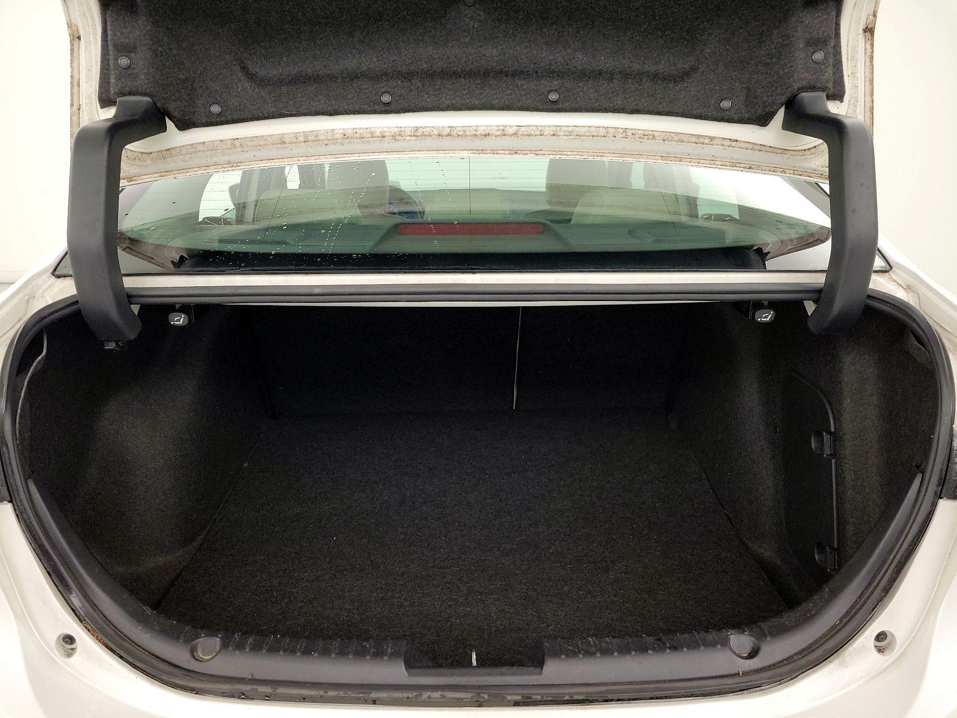 Thumbnail: 2018 Mazda Mazda3 - 20