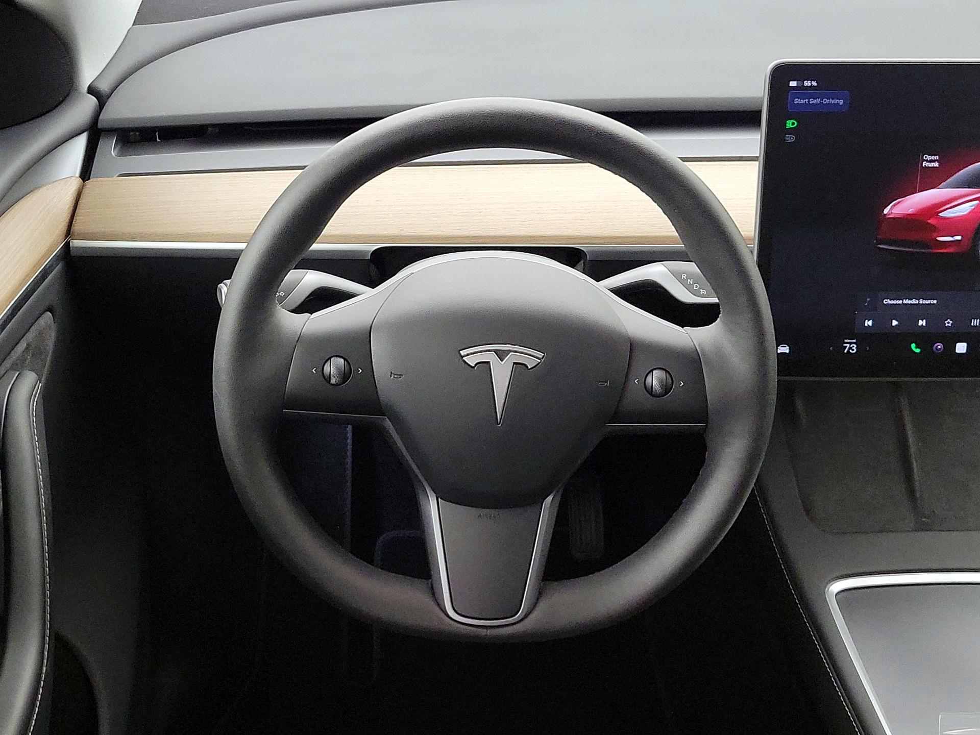 Thumbnail: 2023 Tesla Model Y - 10