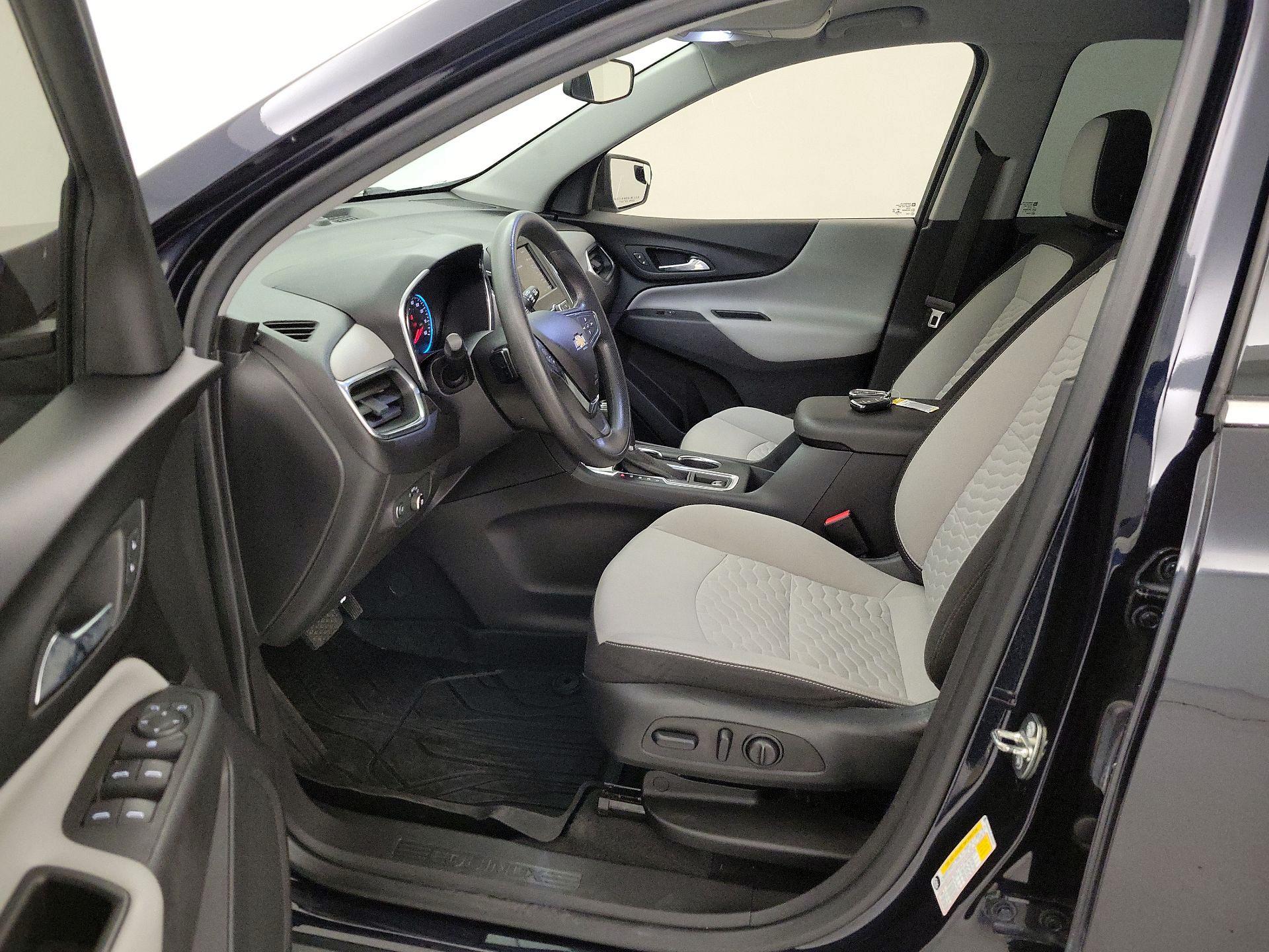 Thumbnail: 2020 Chevrolet Equinox - 11