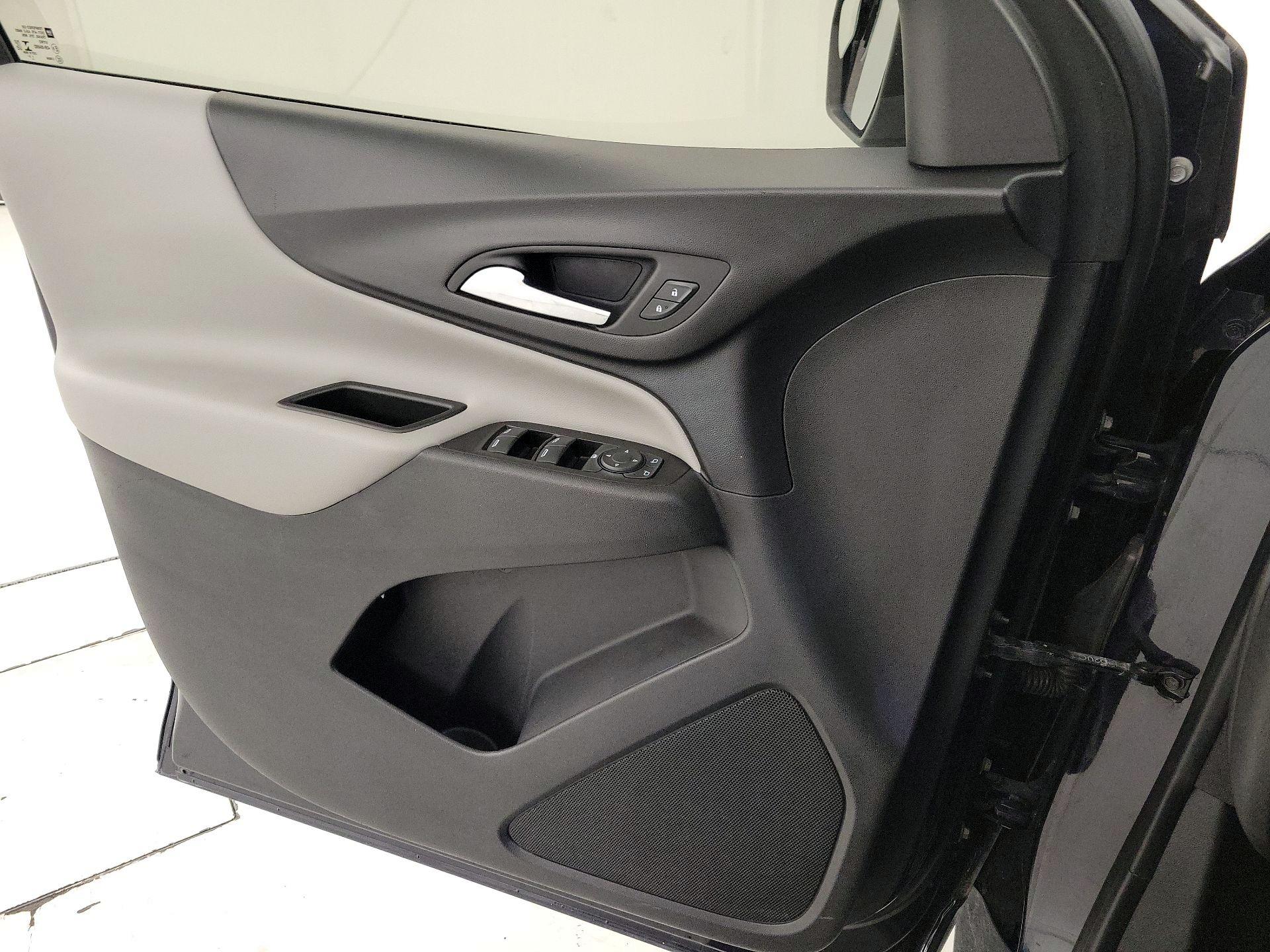 Thumbnail: 2020 Chevrolet Equinox - 12