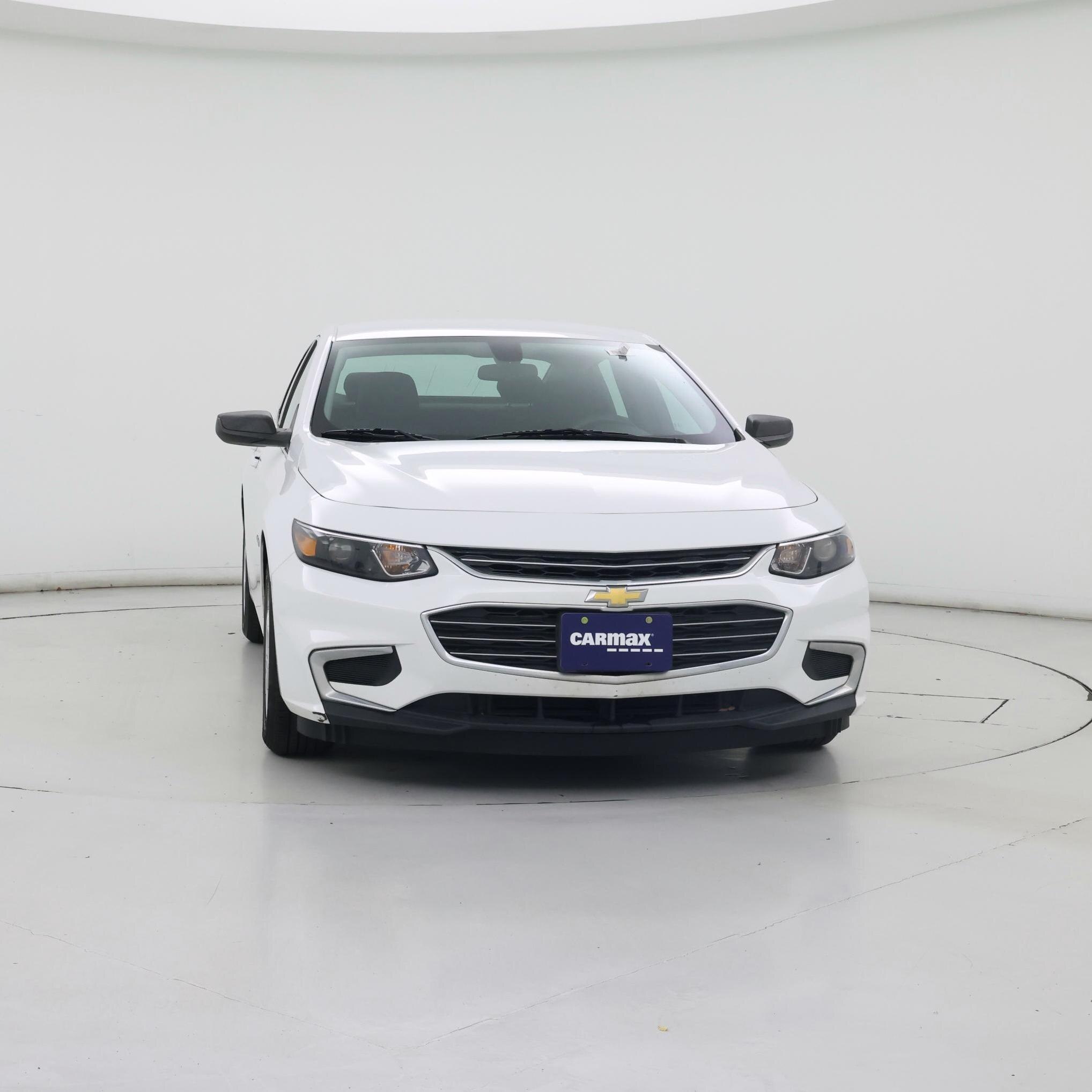 Thumbnail: 2018 Chevrolet Malibu - 5