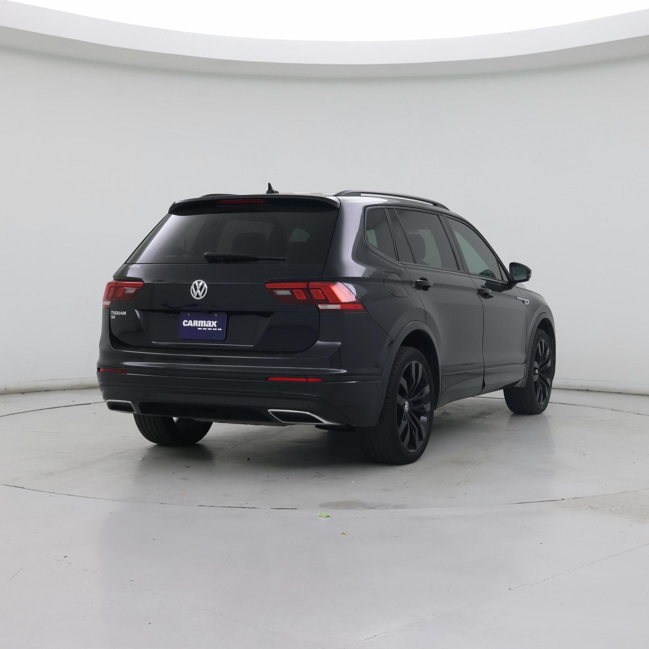 Thumbnail: 2020 Volkswagen Tiguan - 8