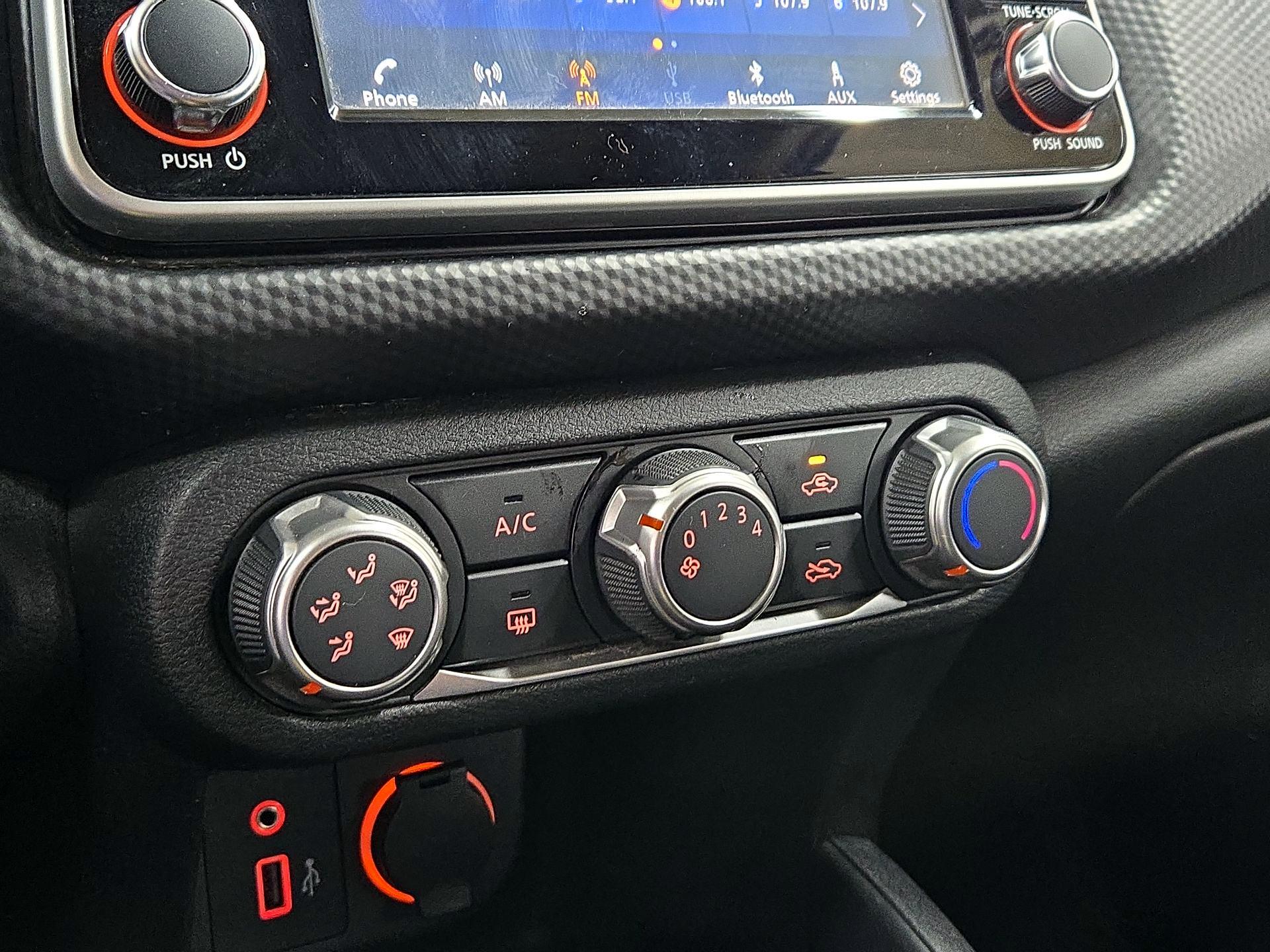 Thumbnail: 2022 Nissan Kicks - 16