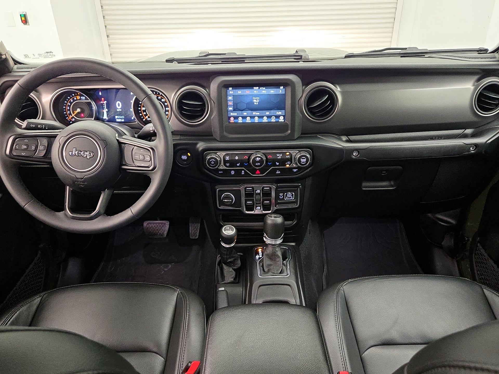 Thumbnail: 2023 Jeep Gladiator - 9