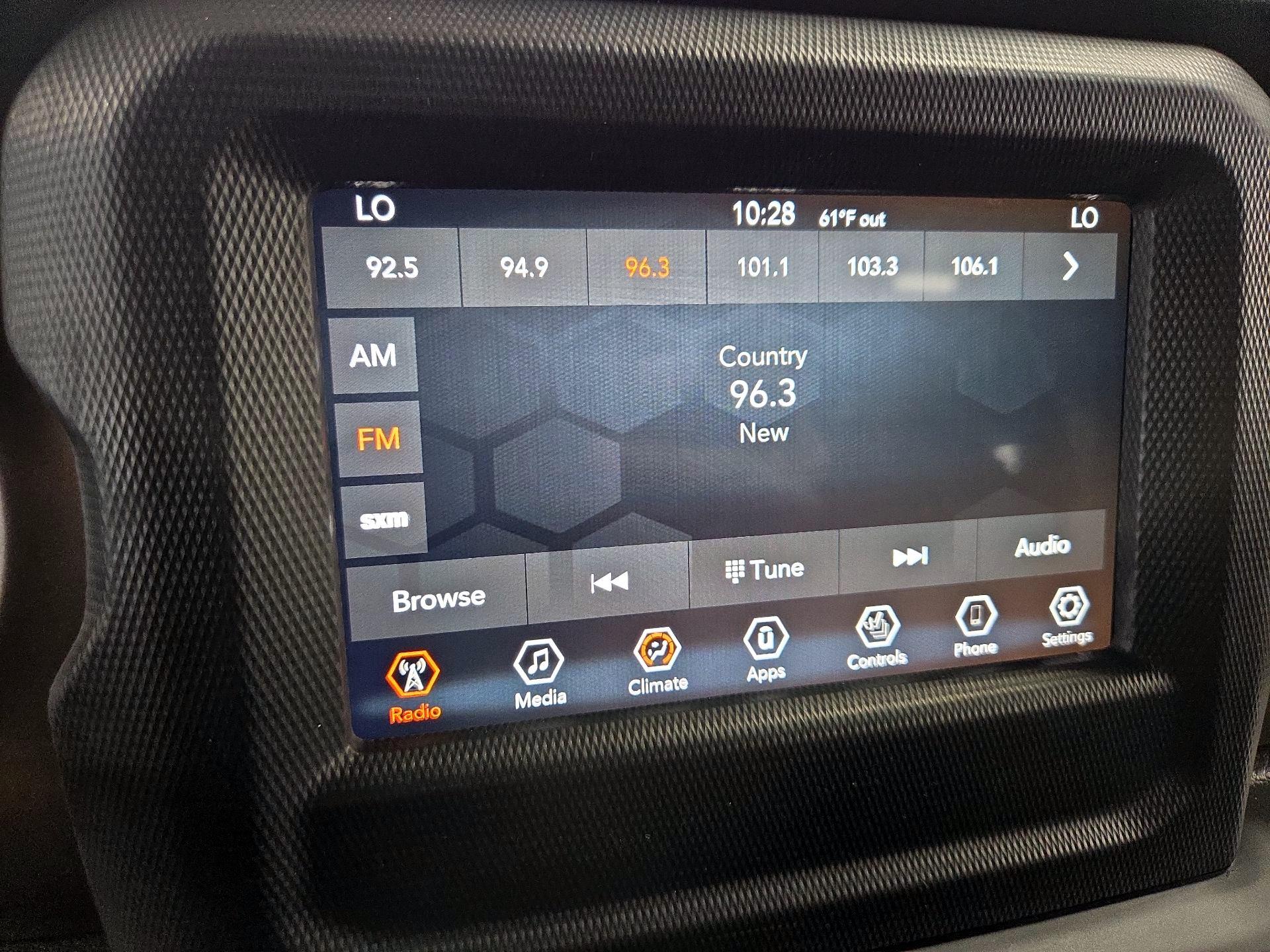 Thumbnail: 2023 Jeep Gladiator - 15