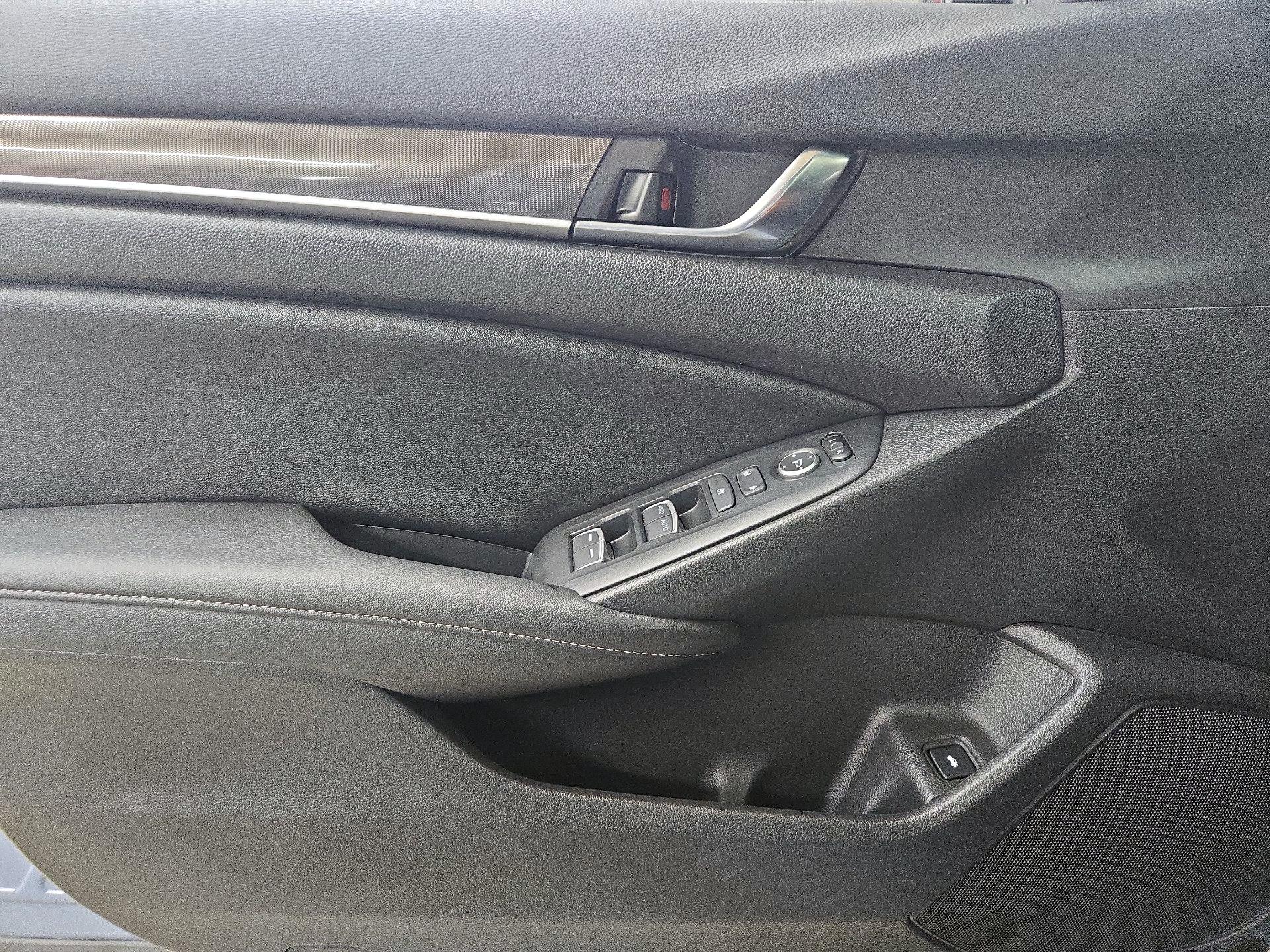 Thumbnail: 2022 Honda Accord - 12