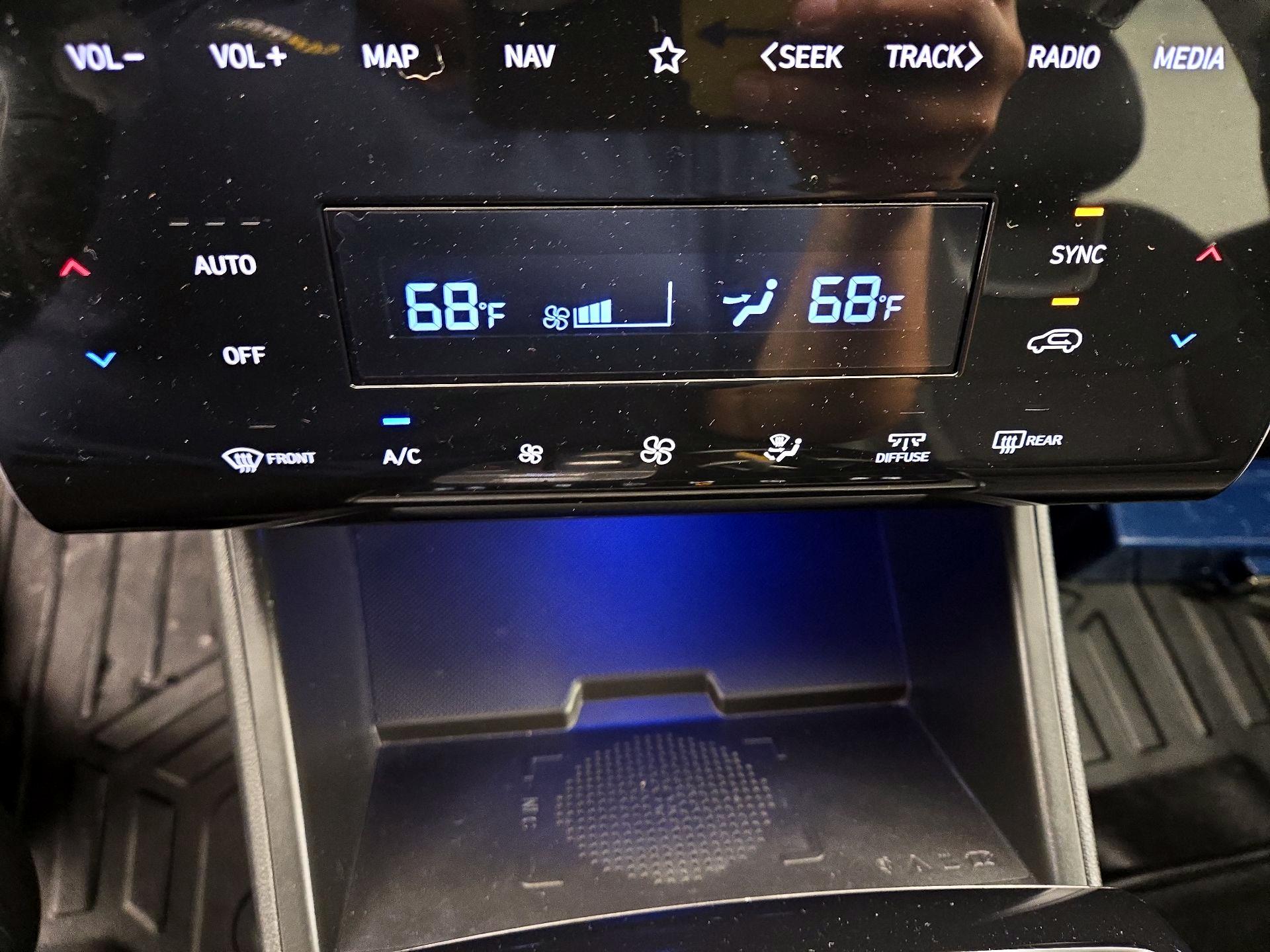 Thumbnail: 2022 Hyundai Tucson - 17