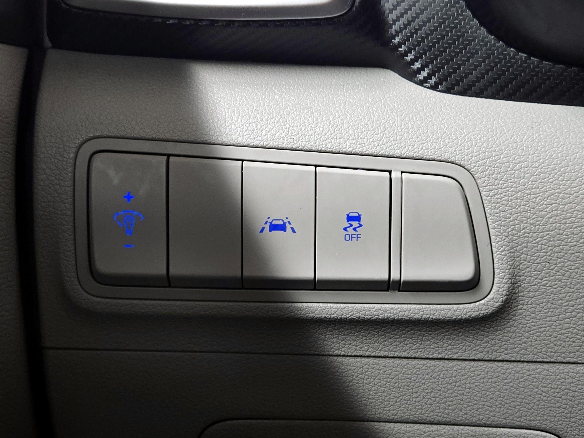 Thumbnail: 2021 Hyundai Tucson - 13