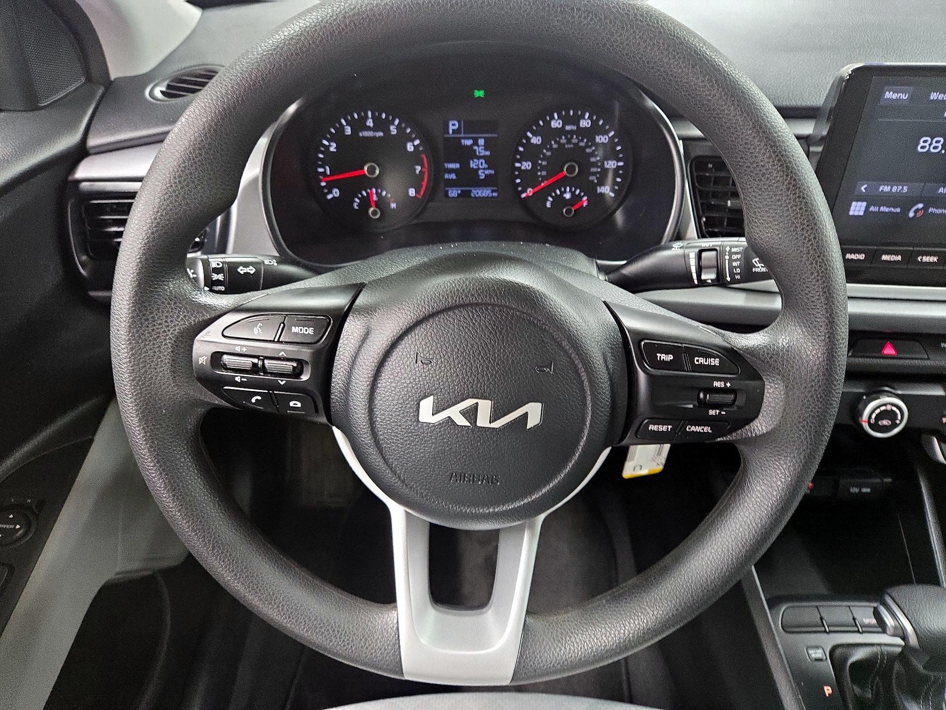 Thumbnail: 2023 Kia Rio - 10