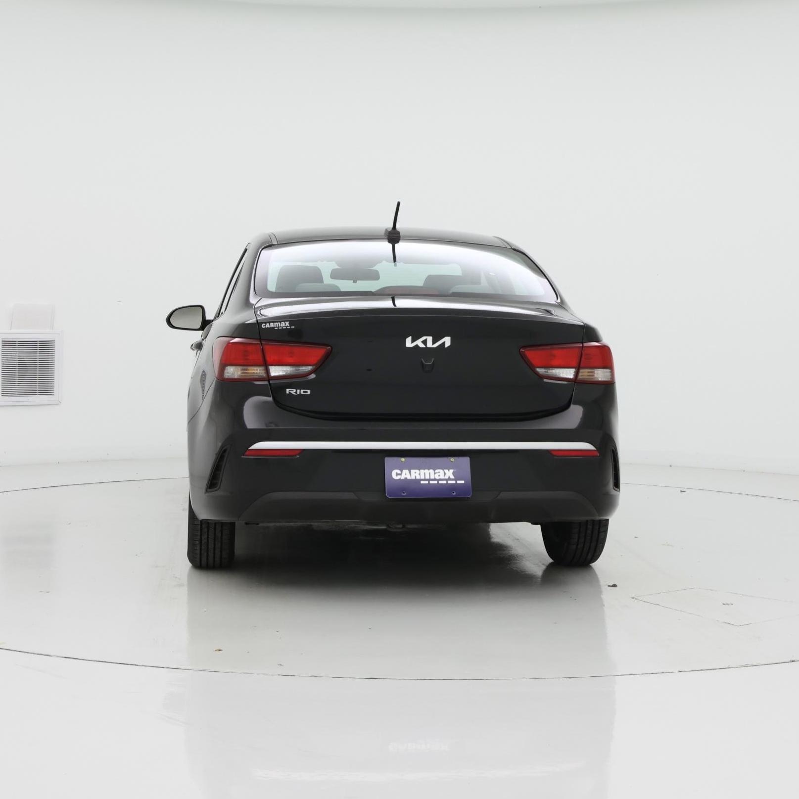 Thumbnail: 2023 Kia Rio - 6