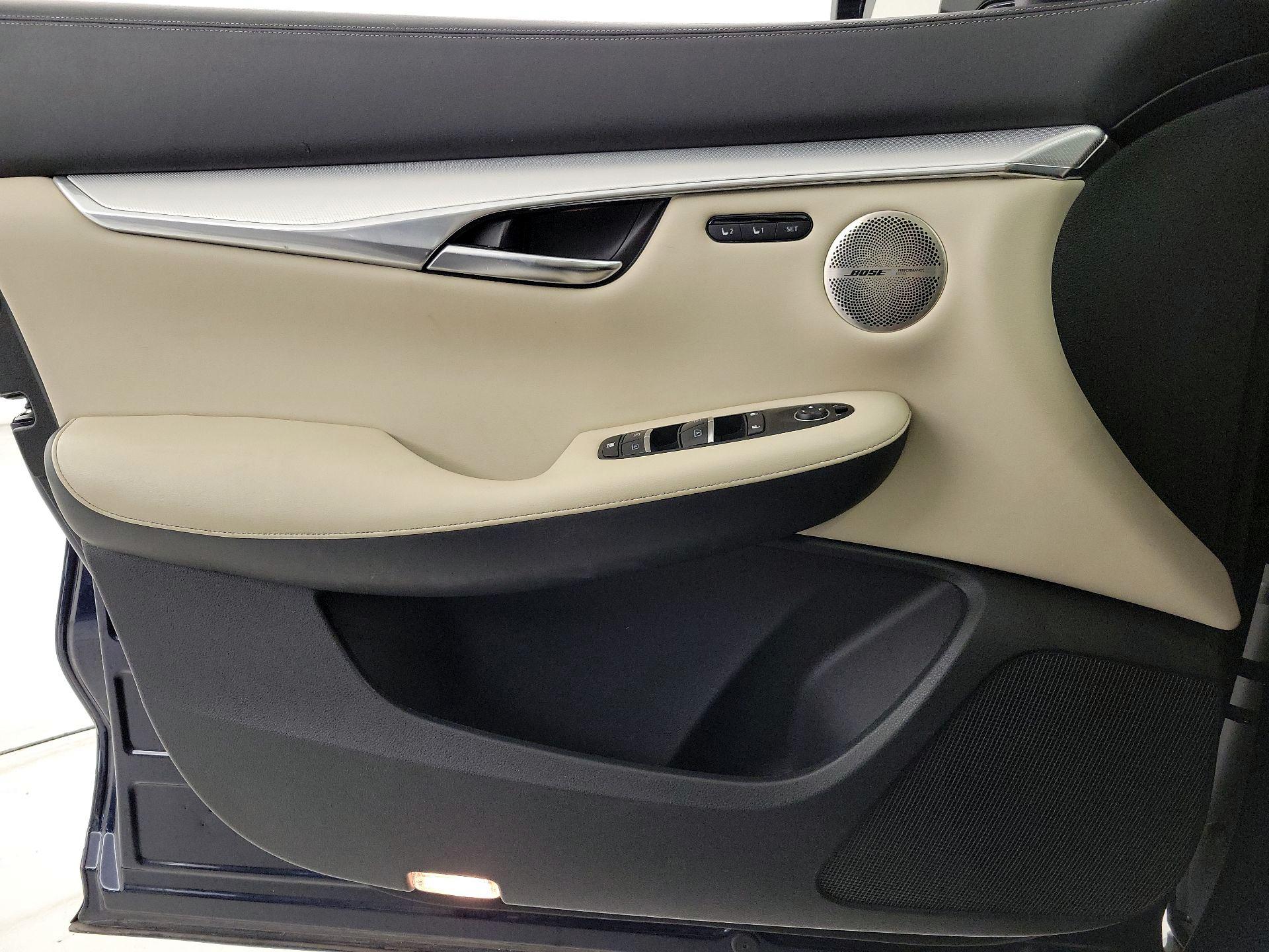 Thumbnail: 2020 INFINITI QX50 - 12