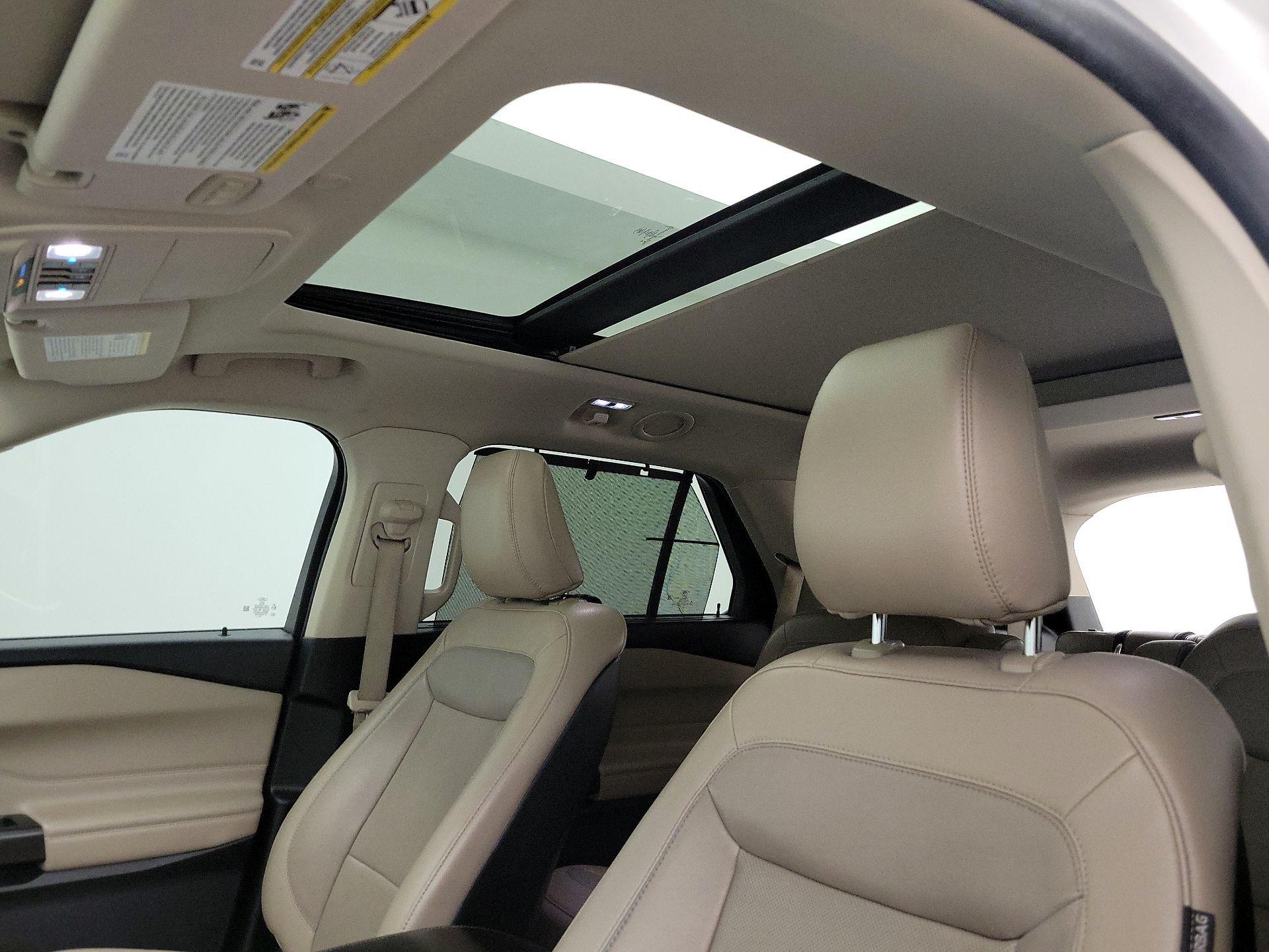 Thumbnail: 2020 Ford Explorer - 20