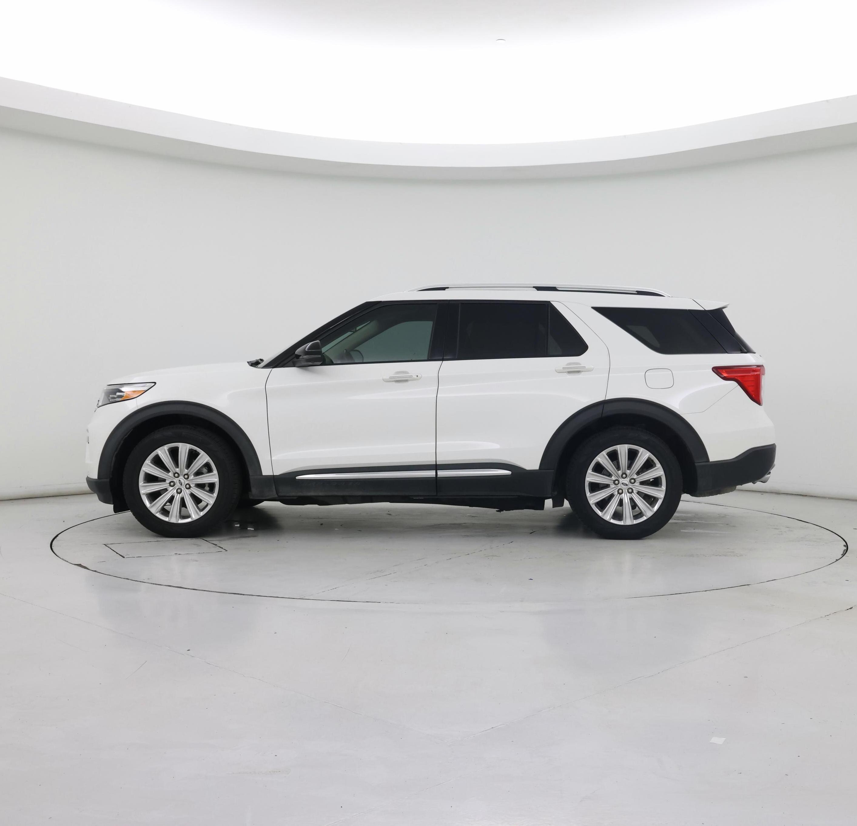 Thumbnail: 2020 Ford Explorer - 3