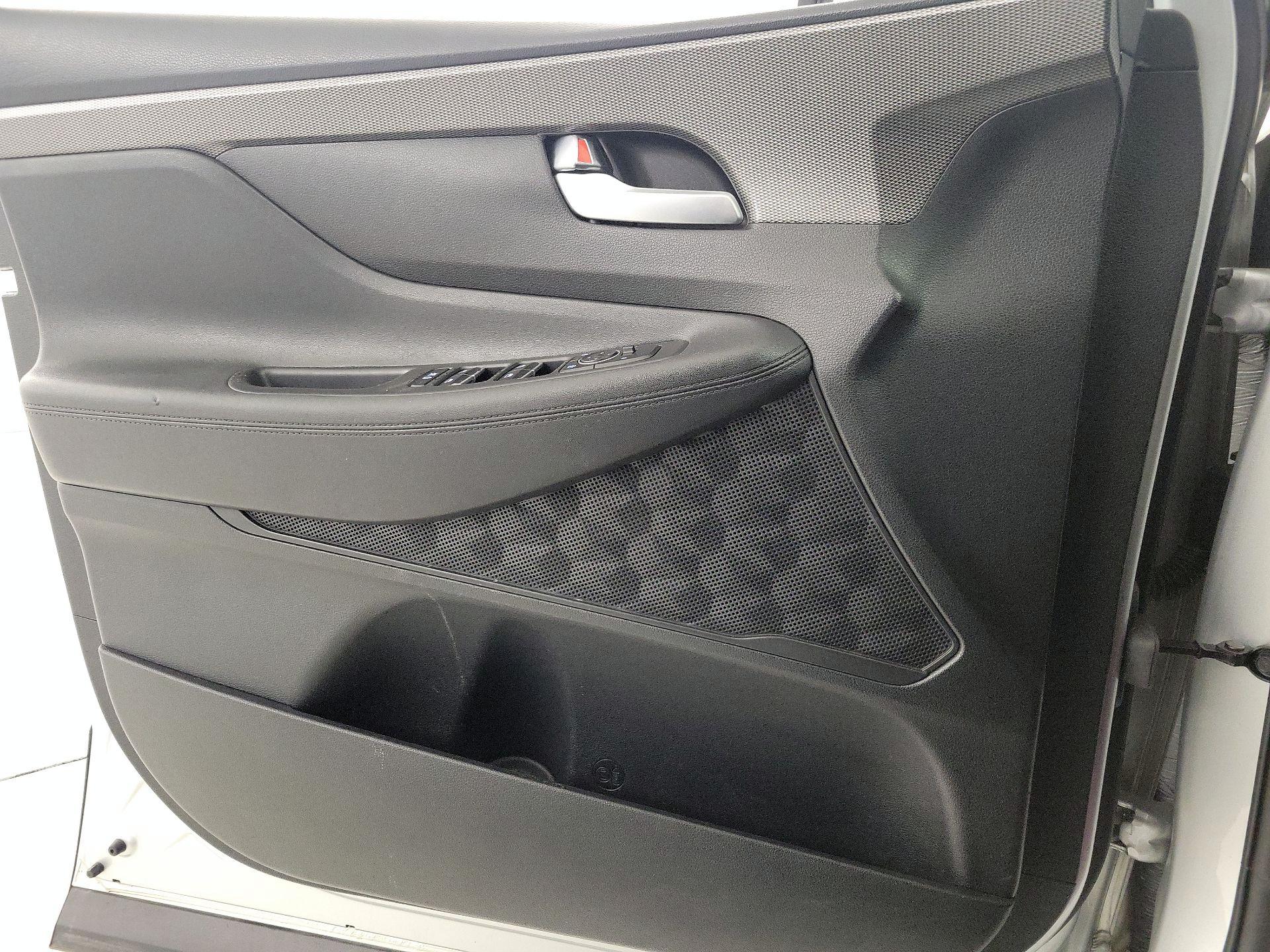 Thumbnail: 2019 Hyundai Santa Fe - 12