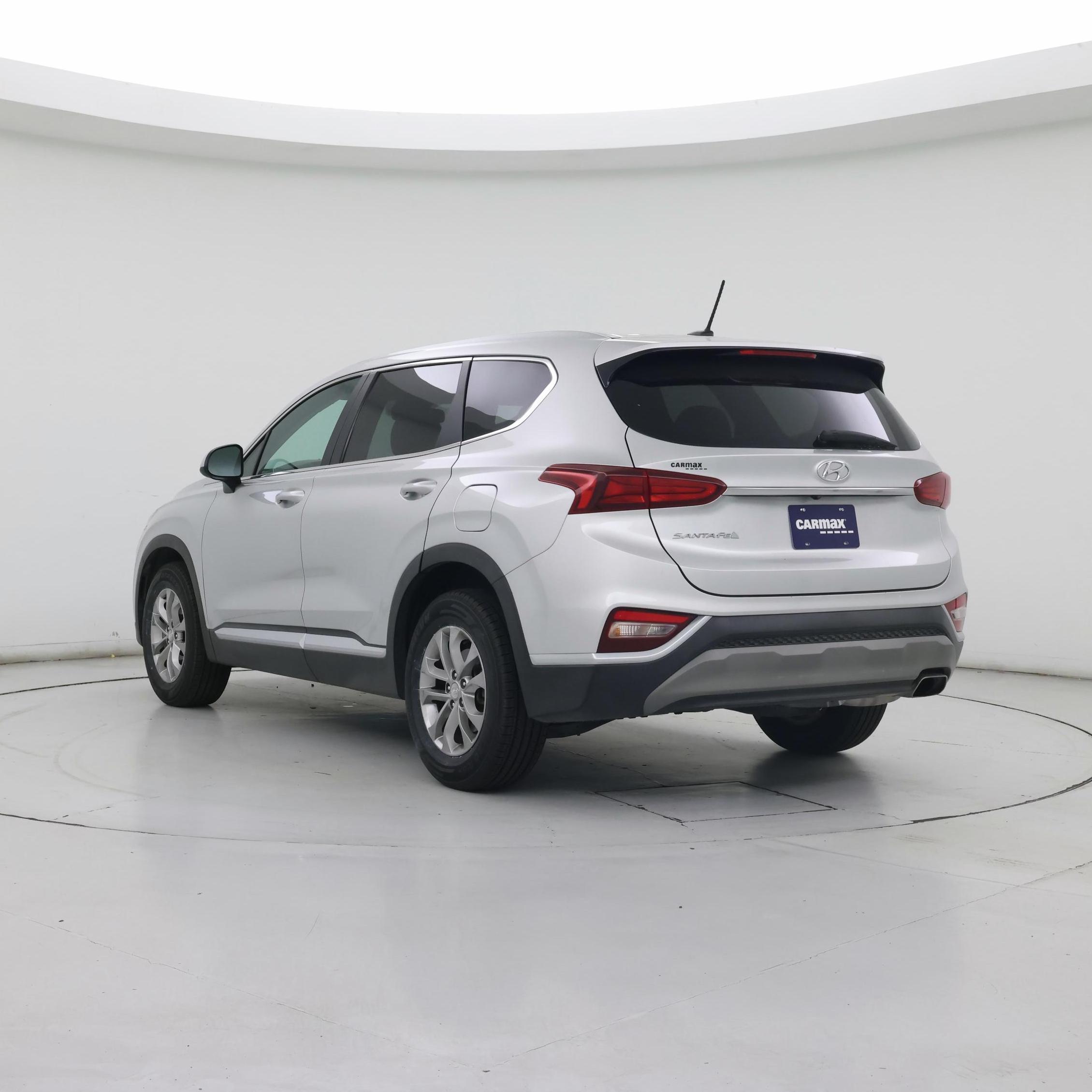 Thumbnail: 2019 Hyundai Santa Fe - 2