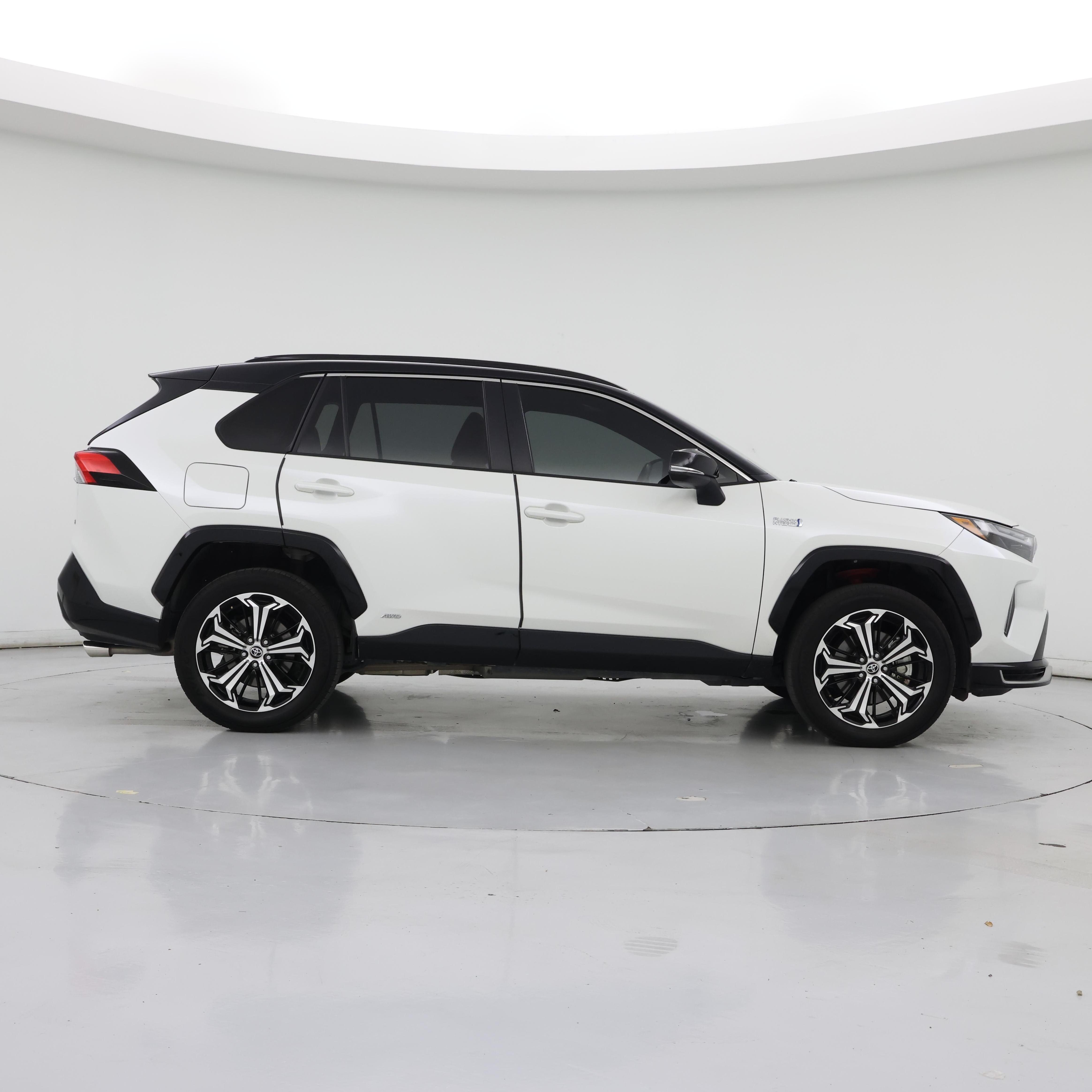 Thumbnail: 2022 Toyota RAV4 - 7