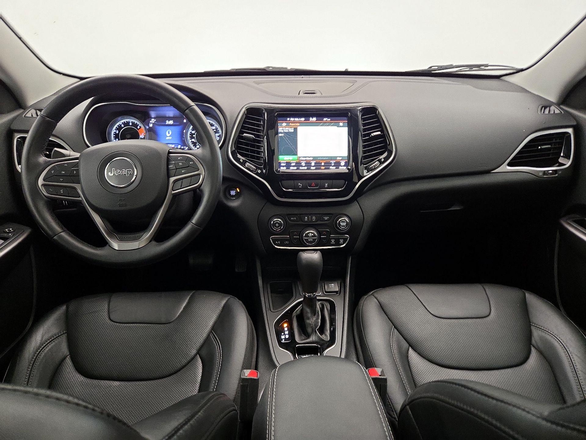 Thumbnail: 2020 Jeep Cherokee - 9