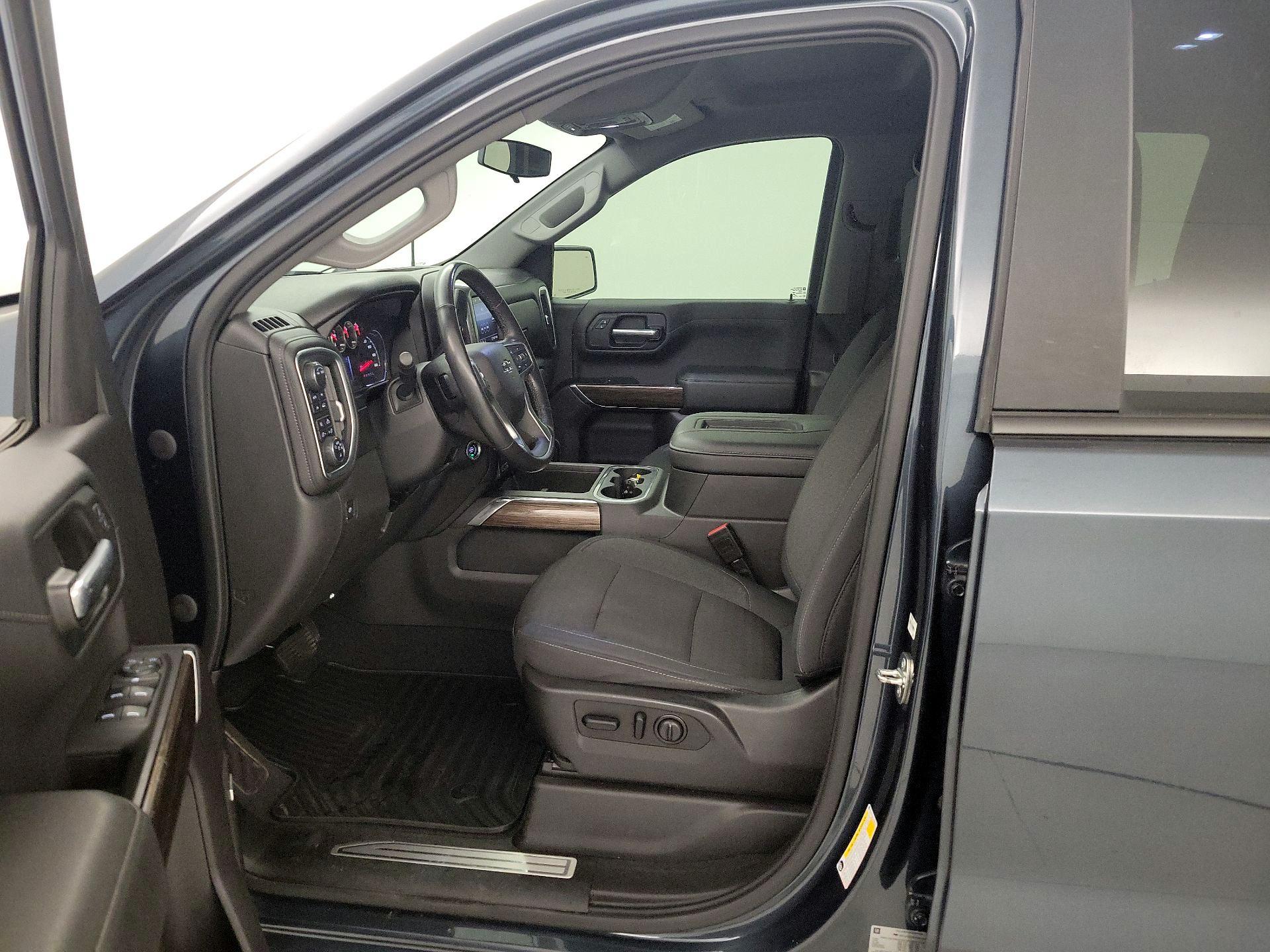 Thumbnail: 2020 Chevrolet Silverado 1500 - 11