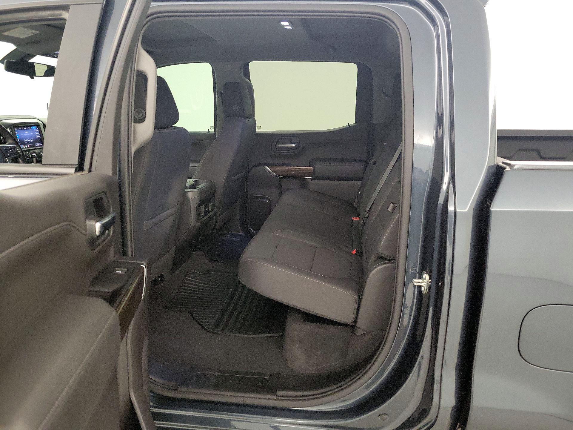 Thumbnail: 2020 Chevrolet Silverado 1500 - 18