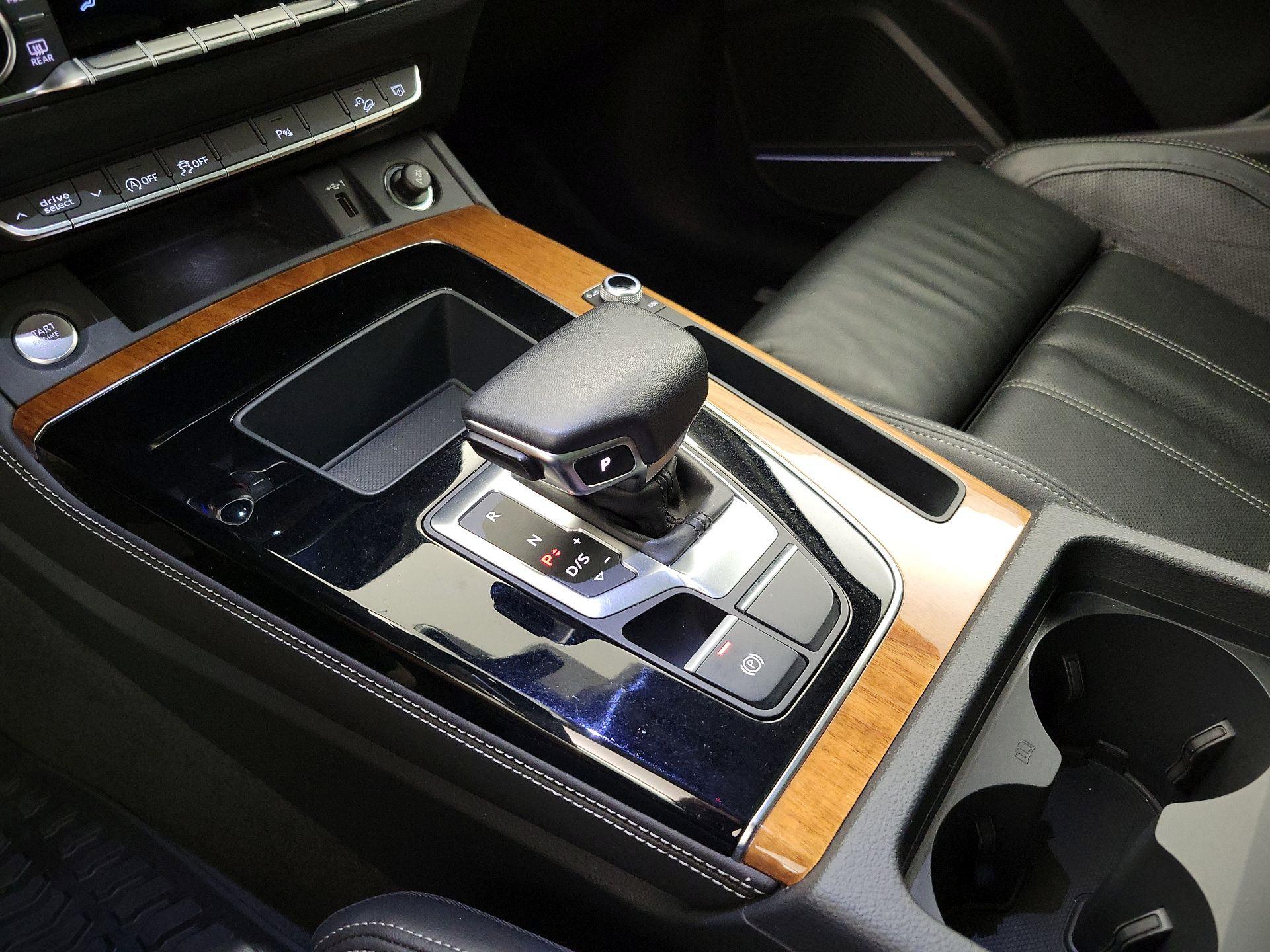 Thumbnail: 2023 Audi Q5 - 17