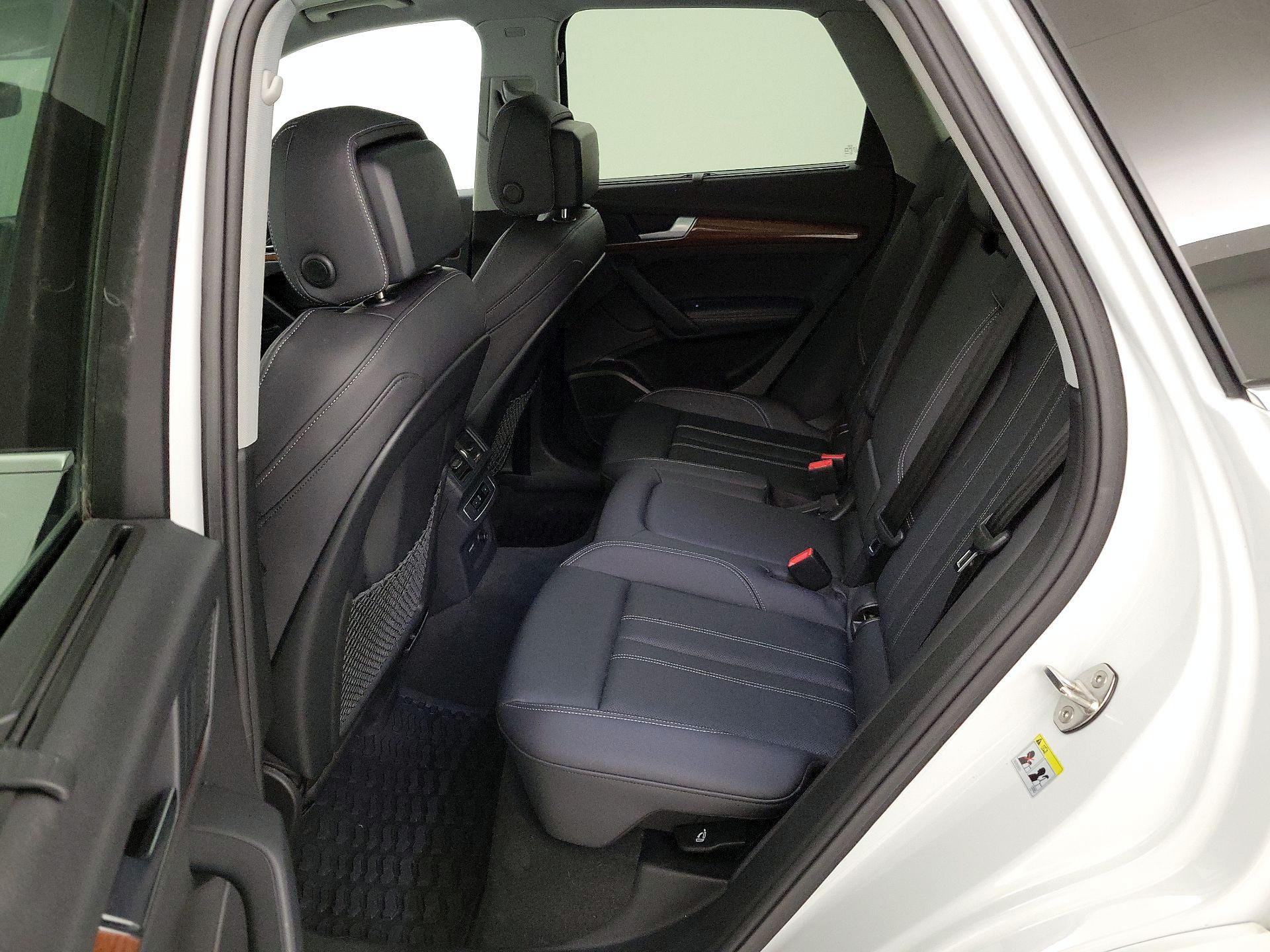 Thumbnail: 2023 Audi Q5 - 20