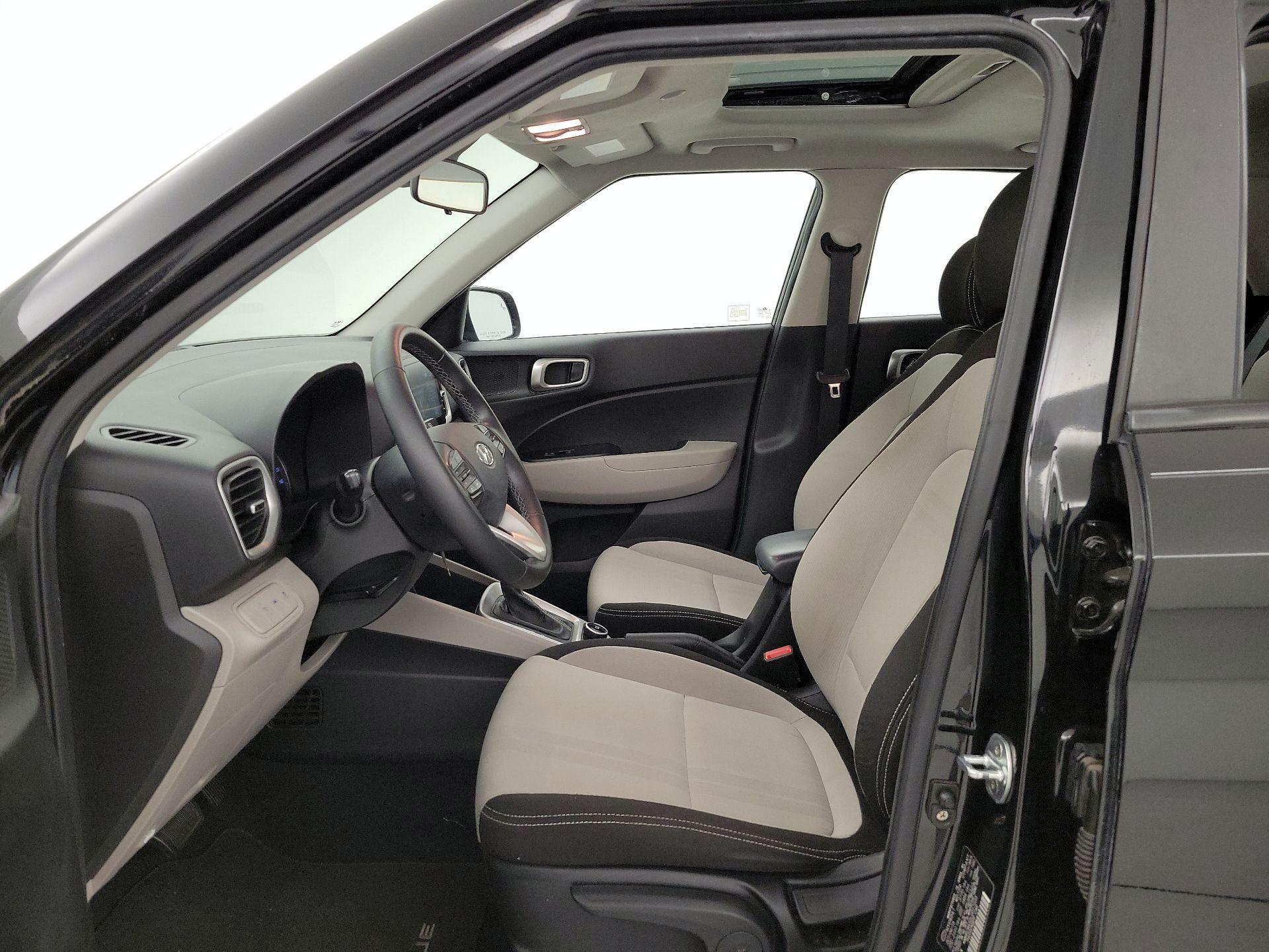 Thumbnail: 2020 Hyundai Venue - 11