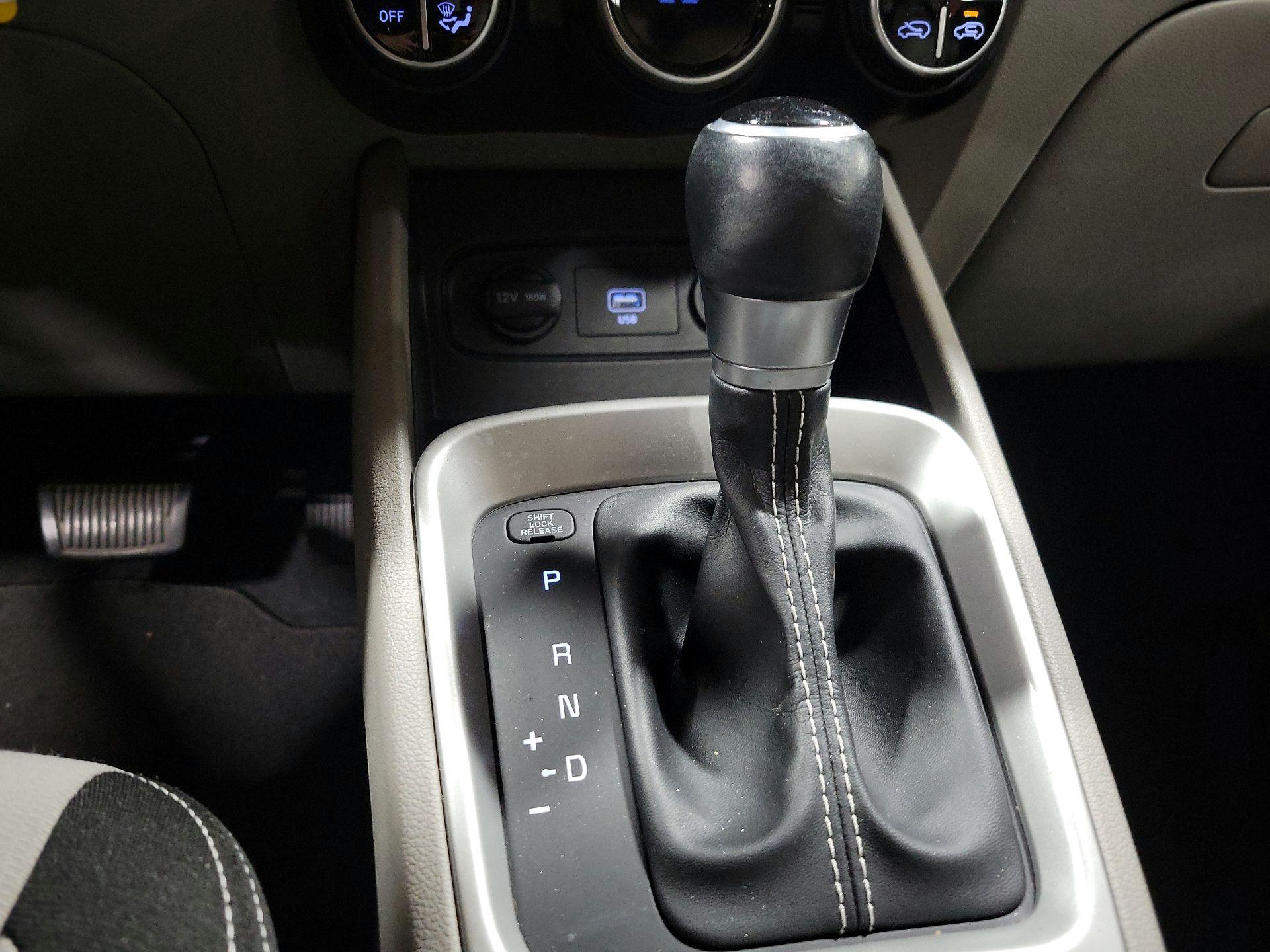 Thumbnail: 2020 Hyundai Venue - 17