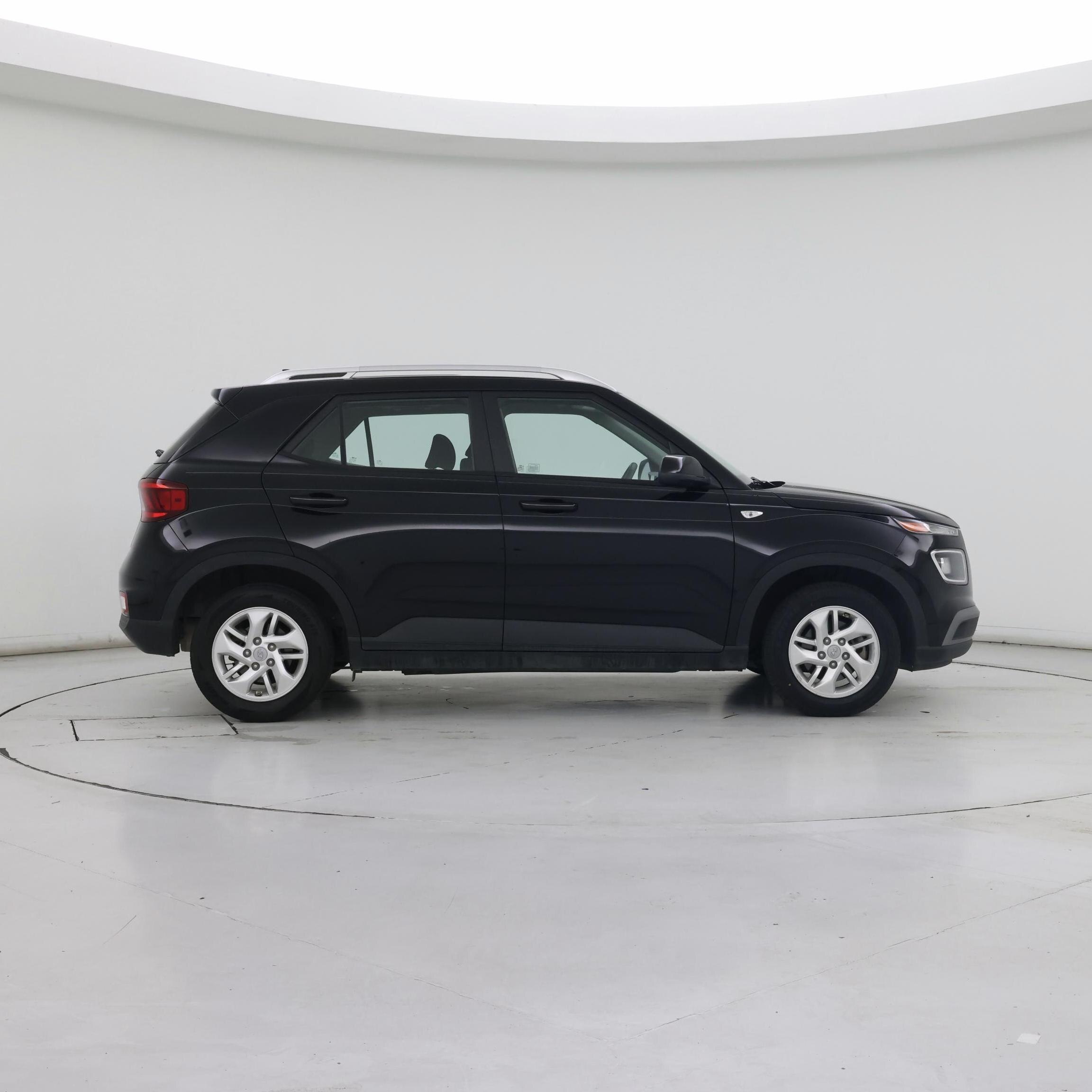 Thumbnail: 2020 Hyundai Venue - 7