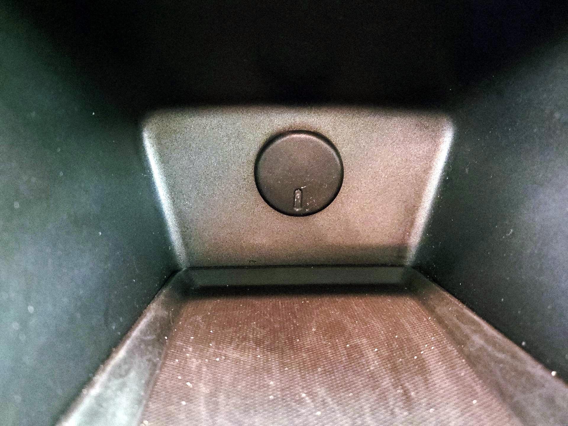 Thumbnail: 2014 Chevrolet Equinox - 17