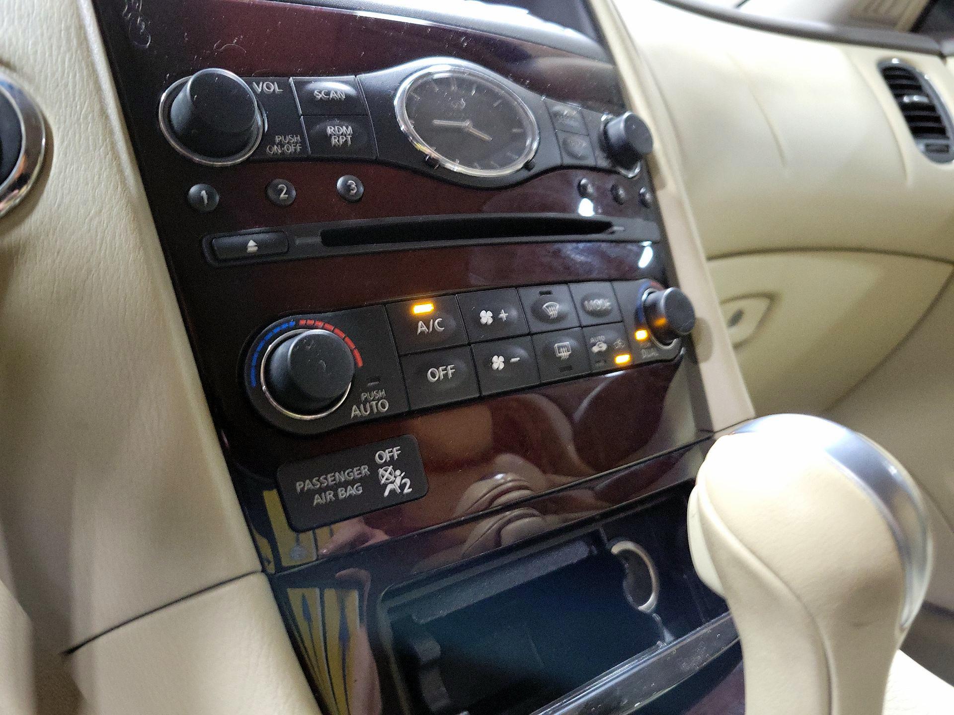 Thumbnail: 2014 INFINITI QX50 - 15