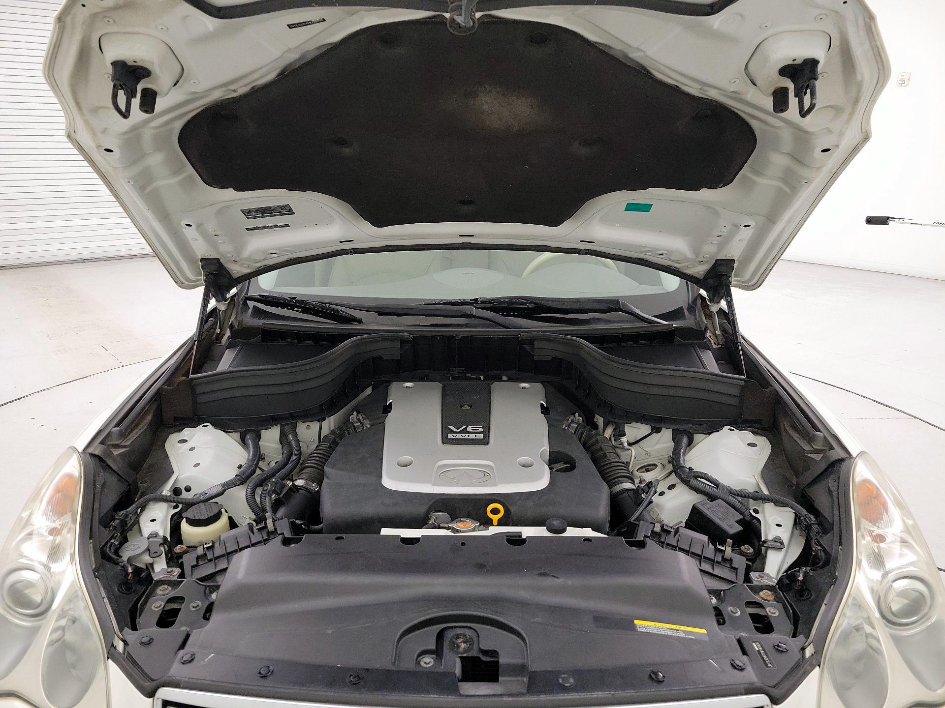 Thumbnail: 2014 INFINITI QX50 - 20