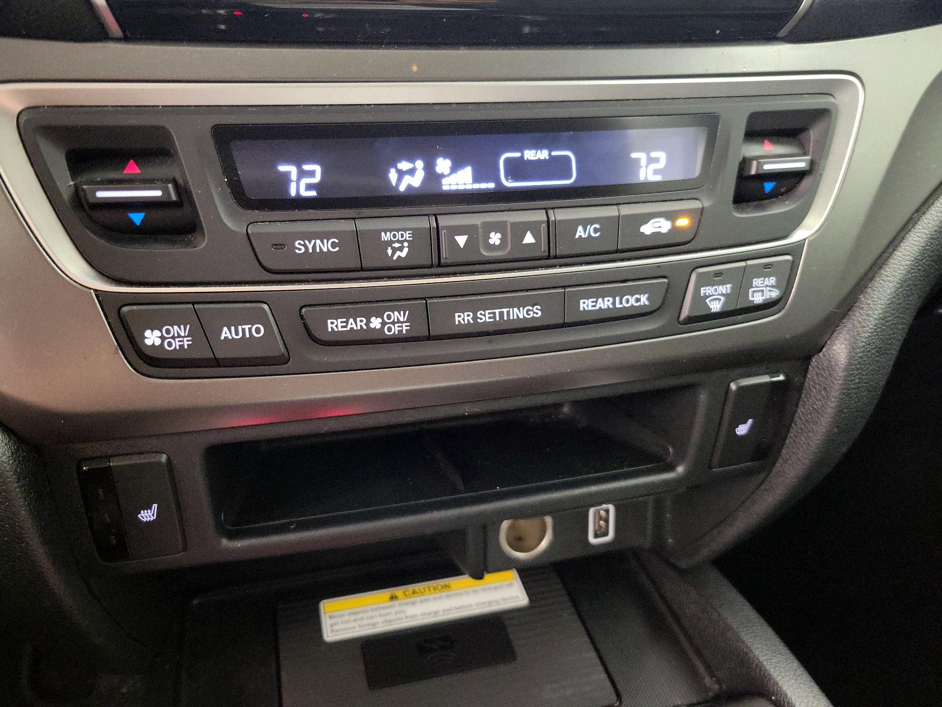 Thumbnail: 2022 Honda Pilot - 16