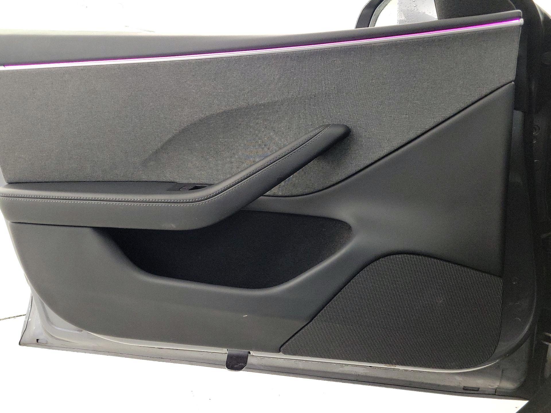 Thumbnail: 2025 Tesla Model 3 - 12