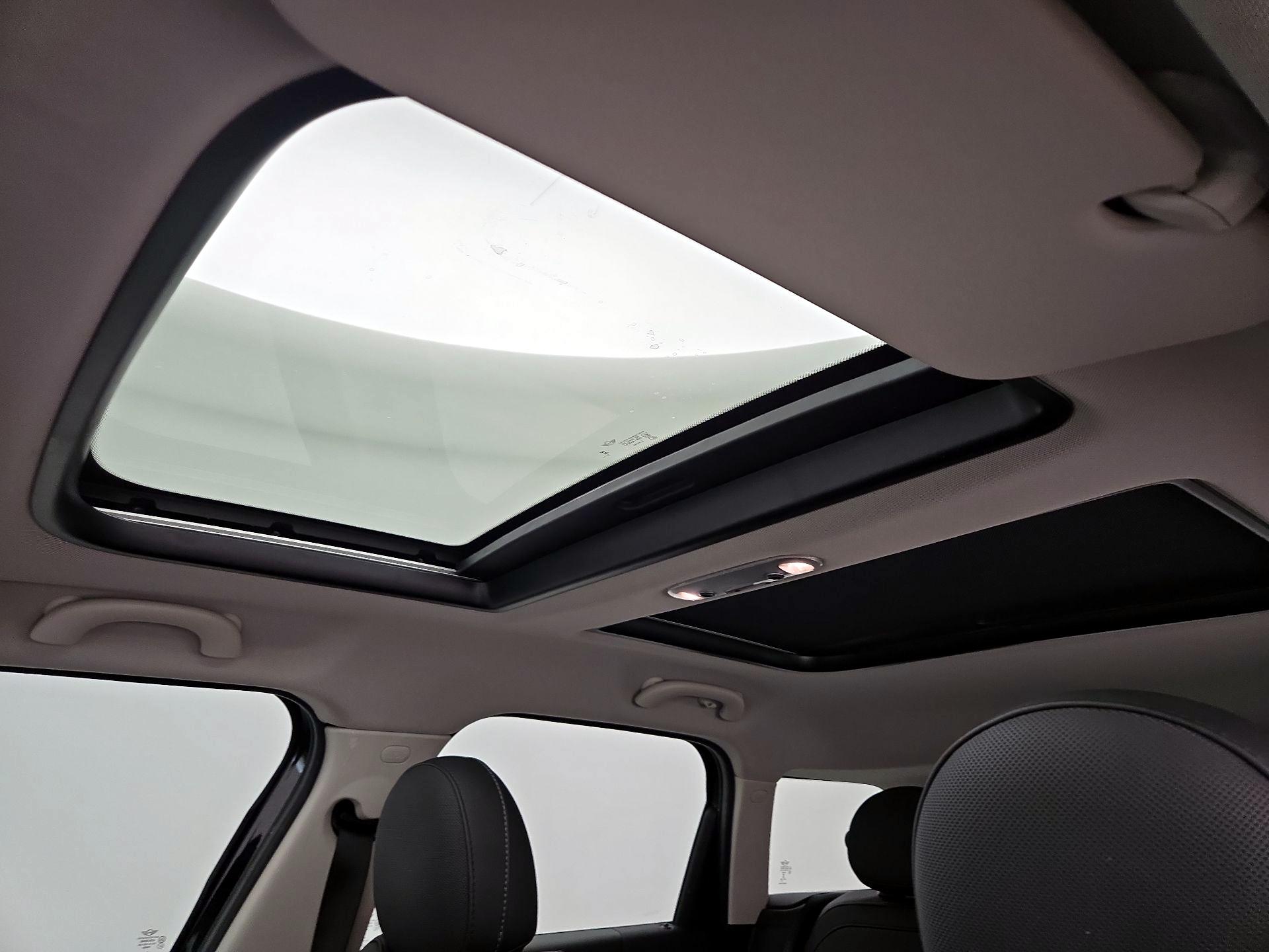 Thumbnail: 2023 MINI Cooper Countryman - 19