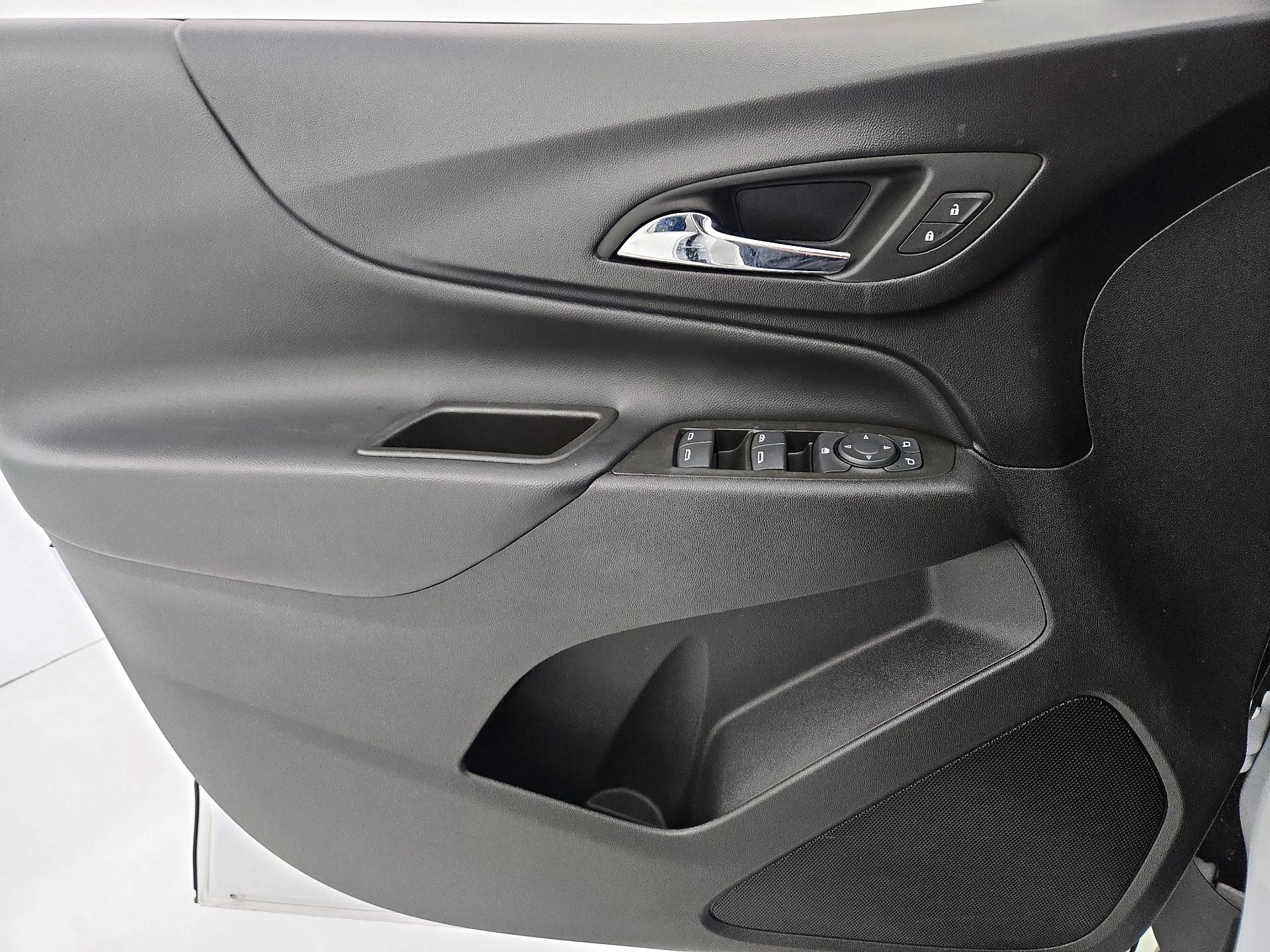 Thumbnail: 2023 Chevrolet Equinox - 12