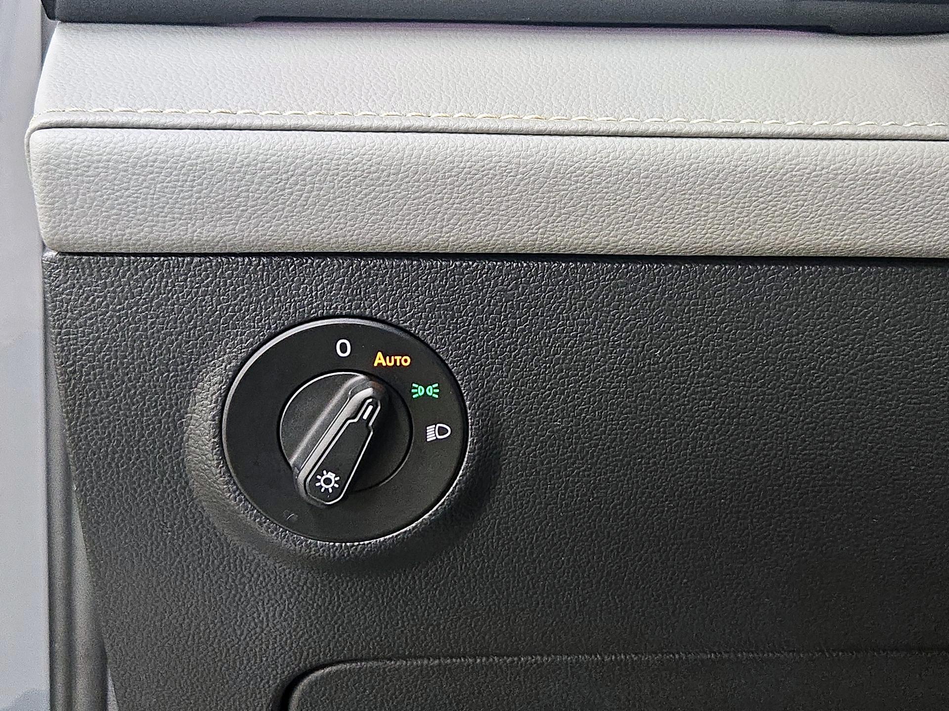 Thumbnail: 2024 Volkswagen Taos - 13