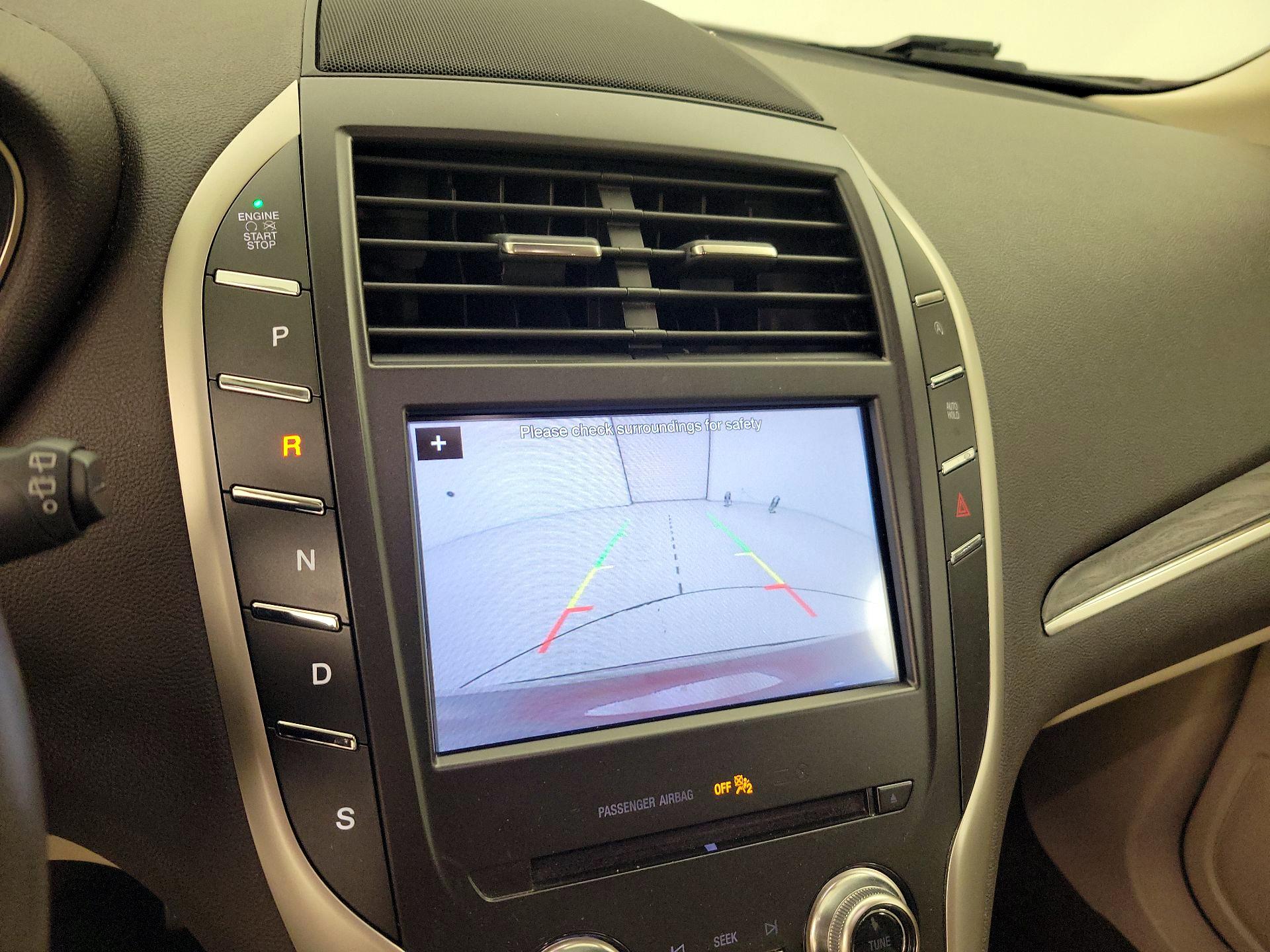 Thumbnail: 2018 Lincoln MKC - 15