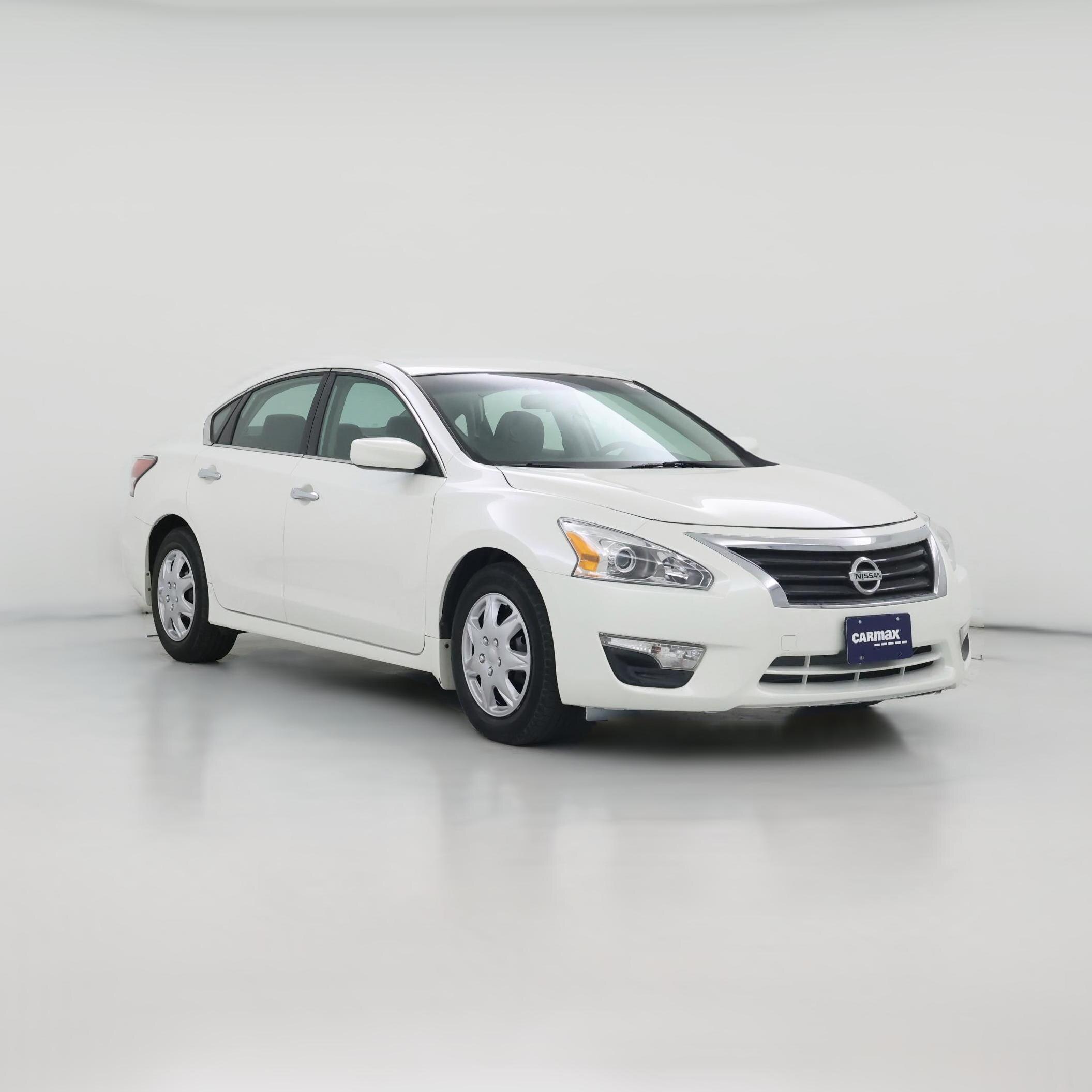 Thumbnail: 2014 Nissan Altima - 1