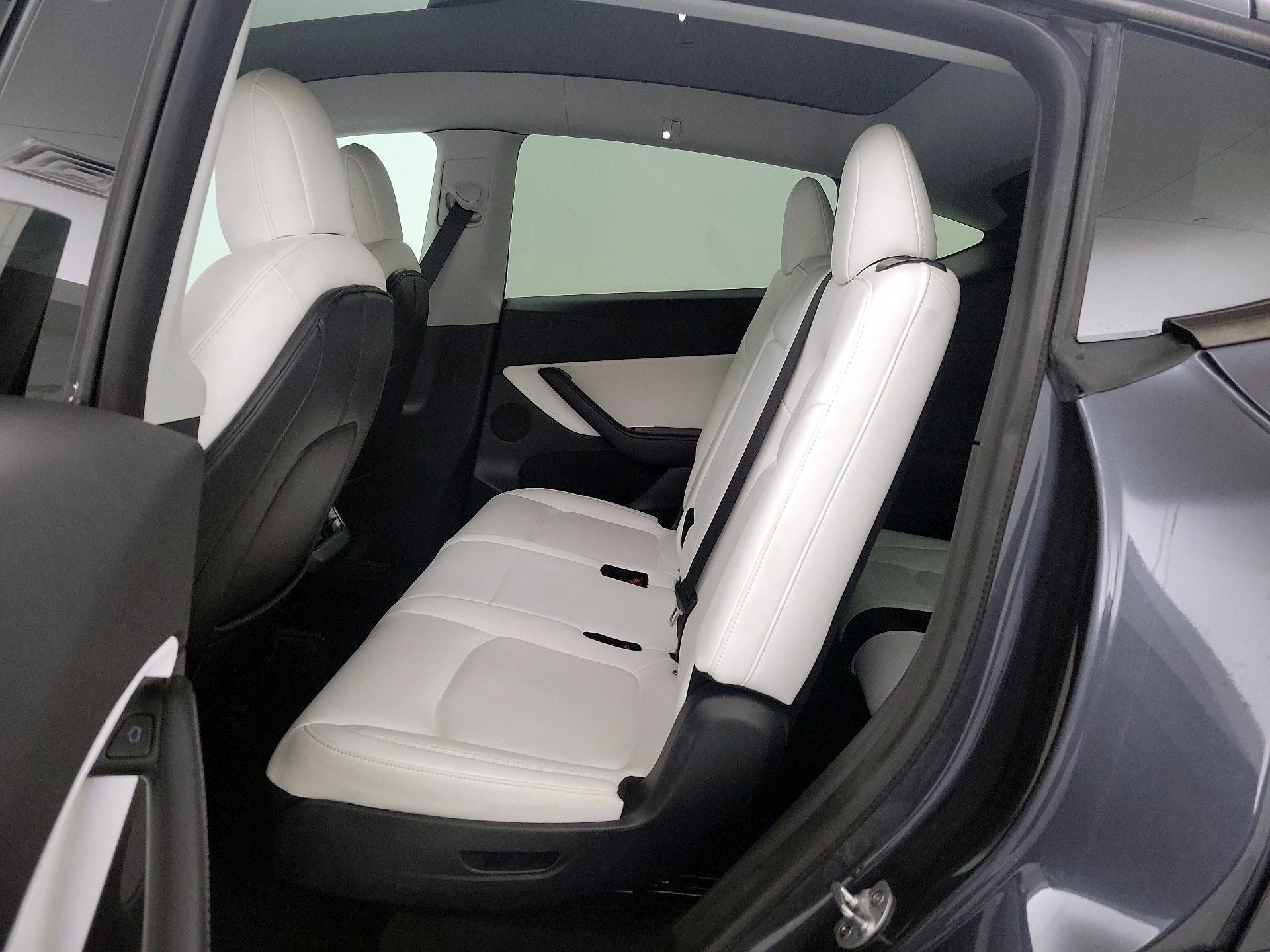 Thumbnail: 2021 Tesla Model Y - 16