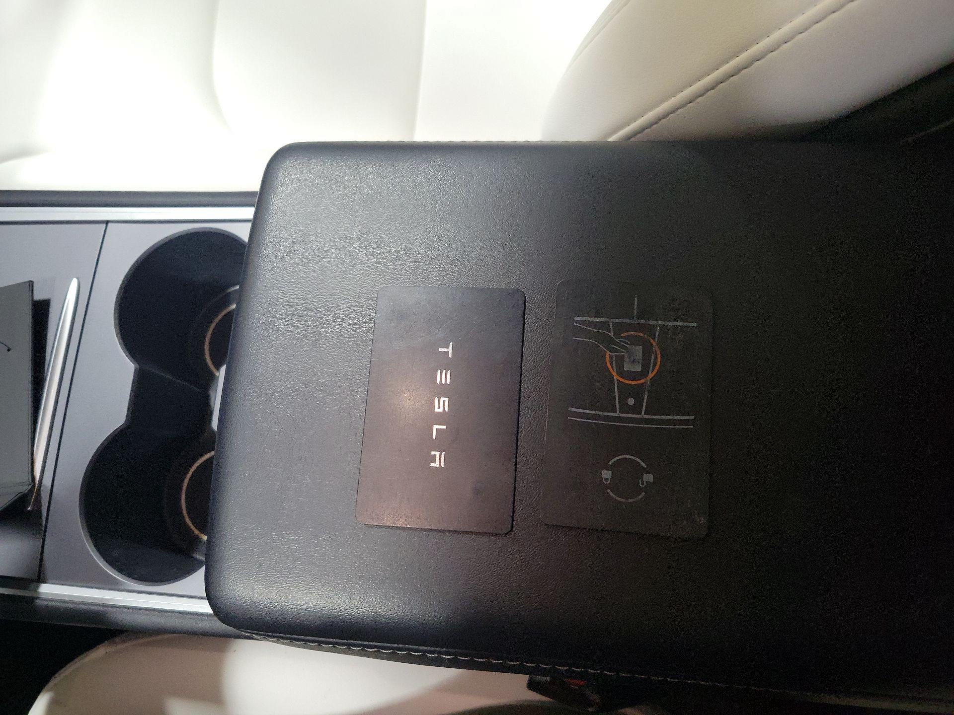 Thumbnail: 2021 Tesla Model Y - 19