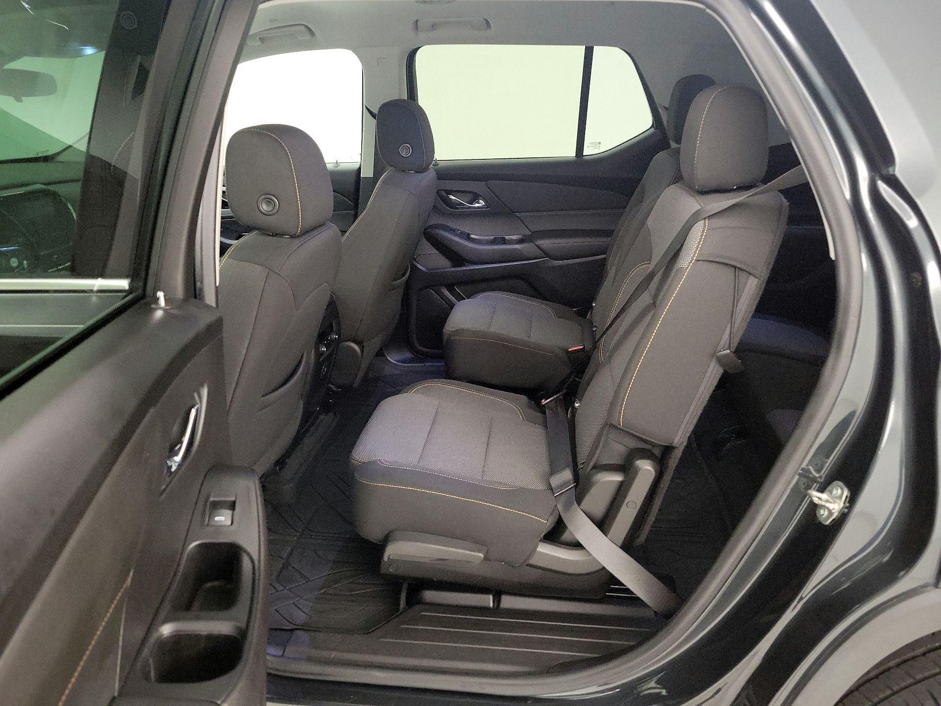 Thumbnail: 2020 Chevrolet Traverse - 19