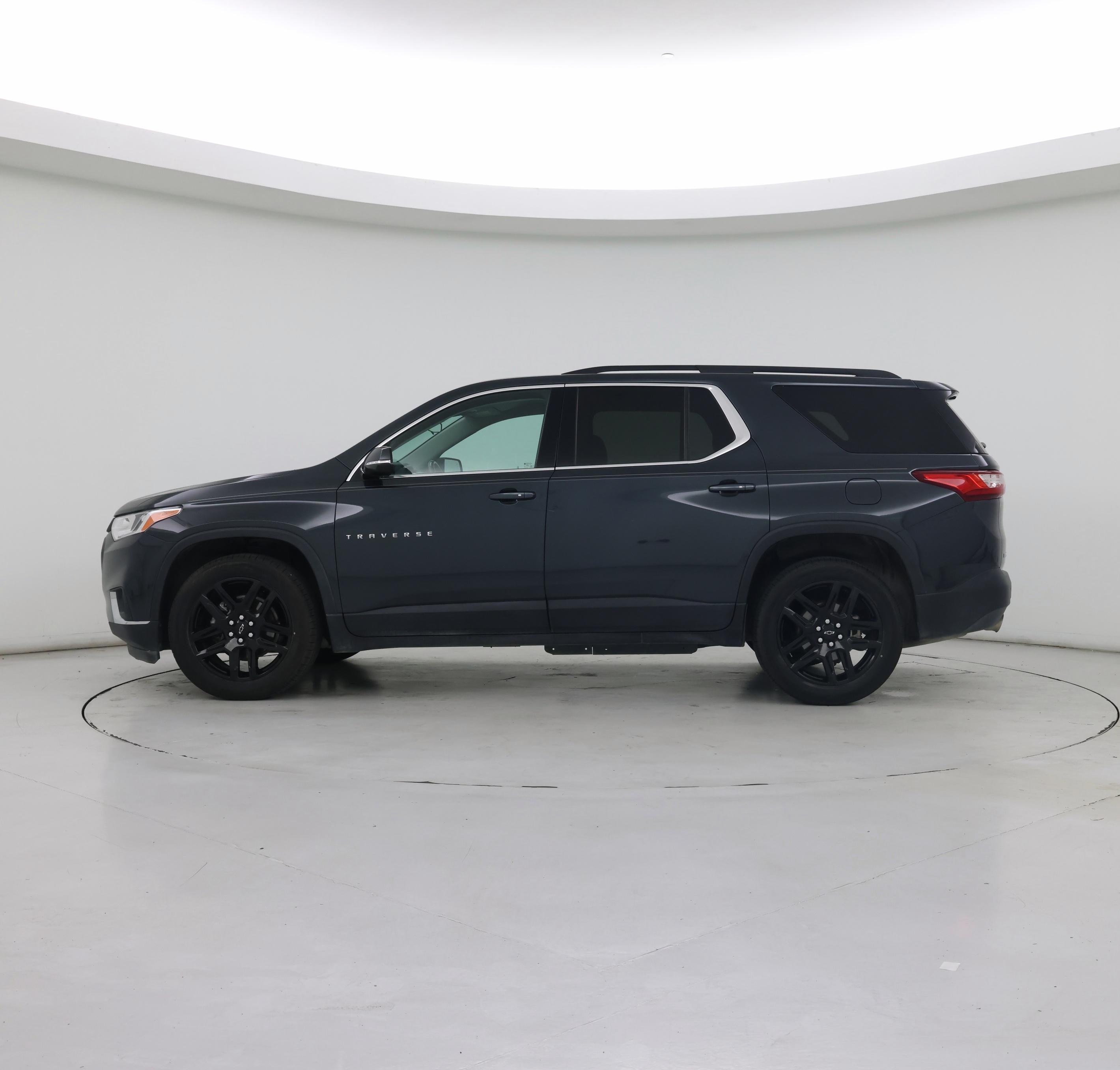 Thumbnail: 2020 Chevrolet Traverse - 3