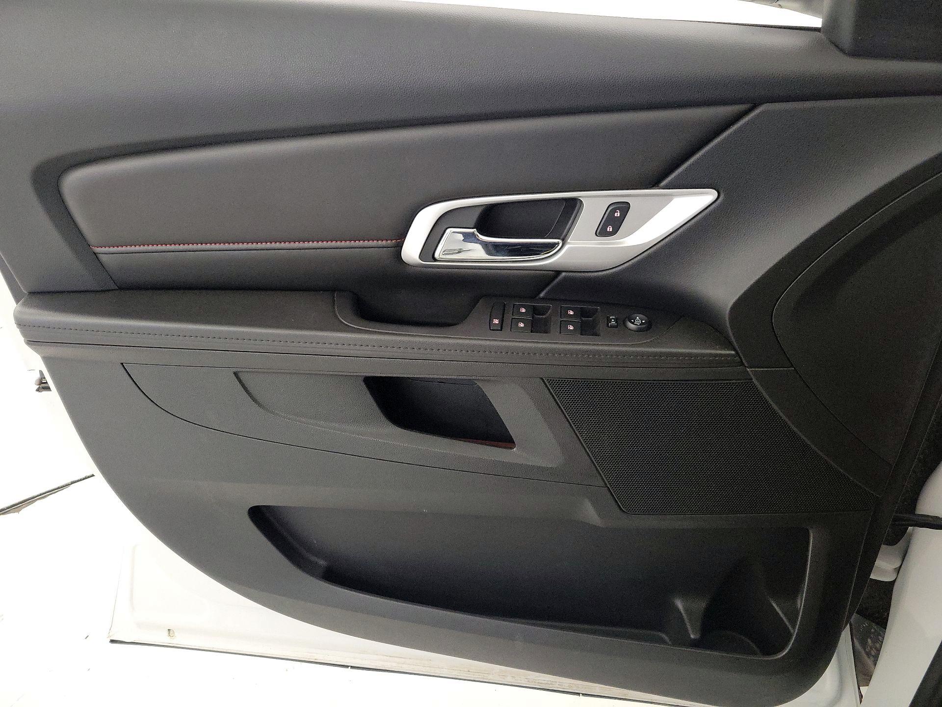 Thumbnail: 2017 GMC Terrain - 12