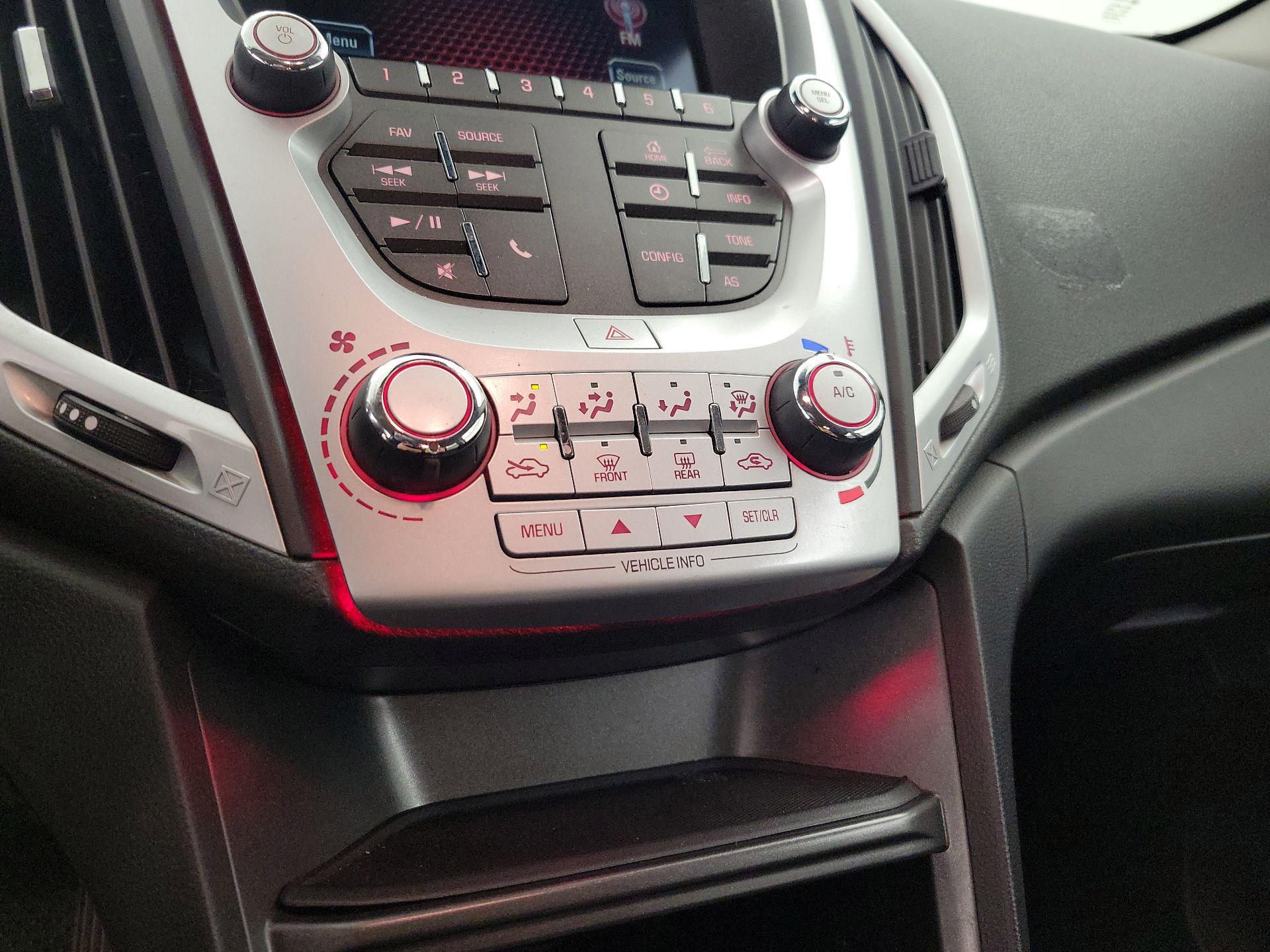 Thumbnail: 2017 GMC Terrain - 15