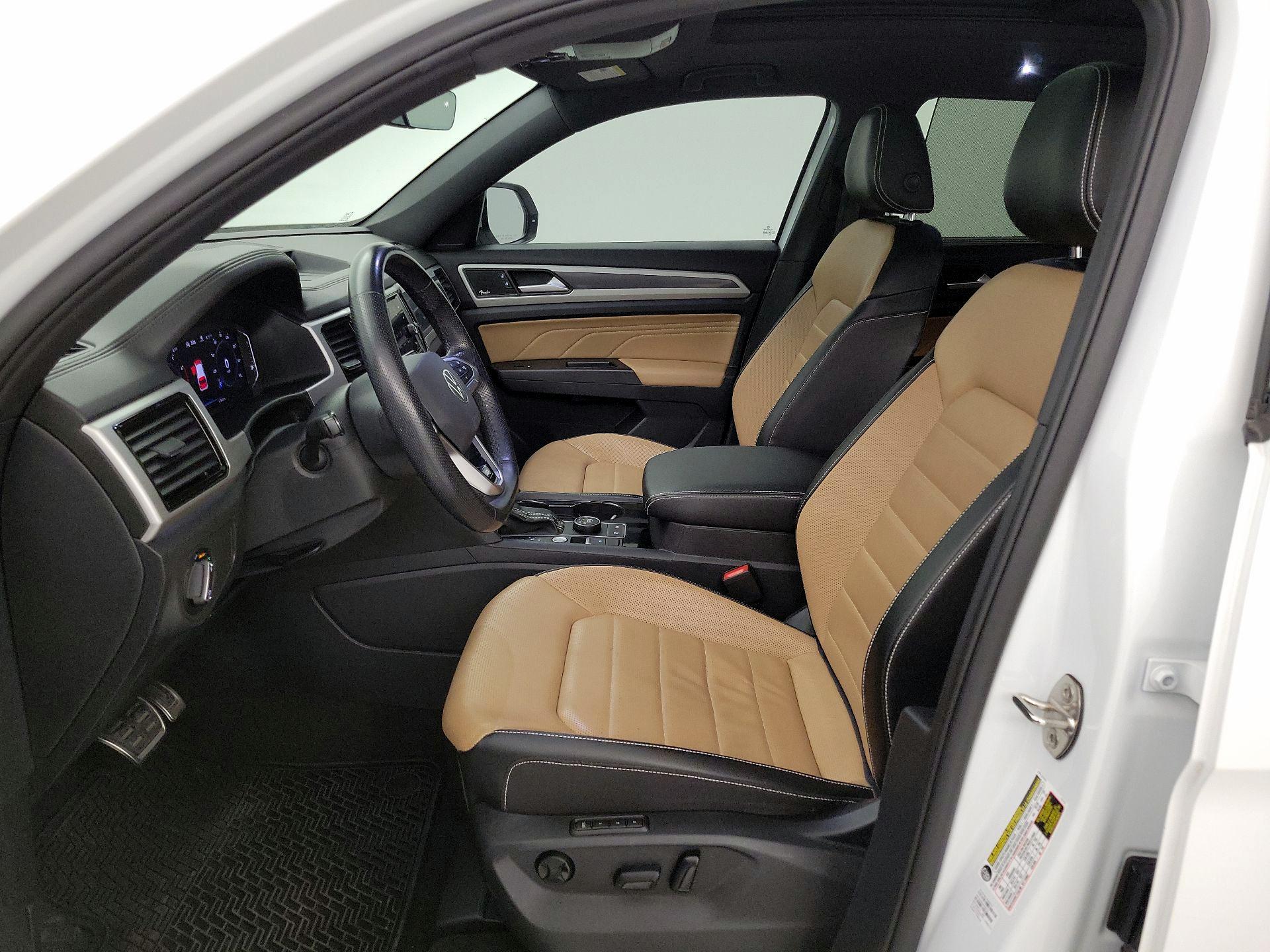 Thumbnail: 2022 Volkswagen Atlas - 11