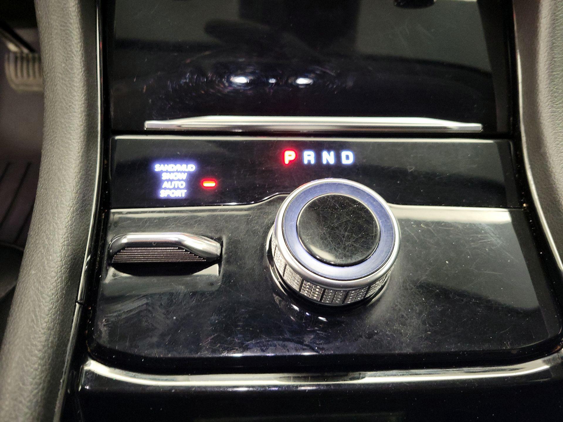 Thumbnail: 2021 Jeep Grand Cherokee L - 17