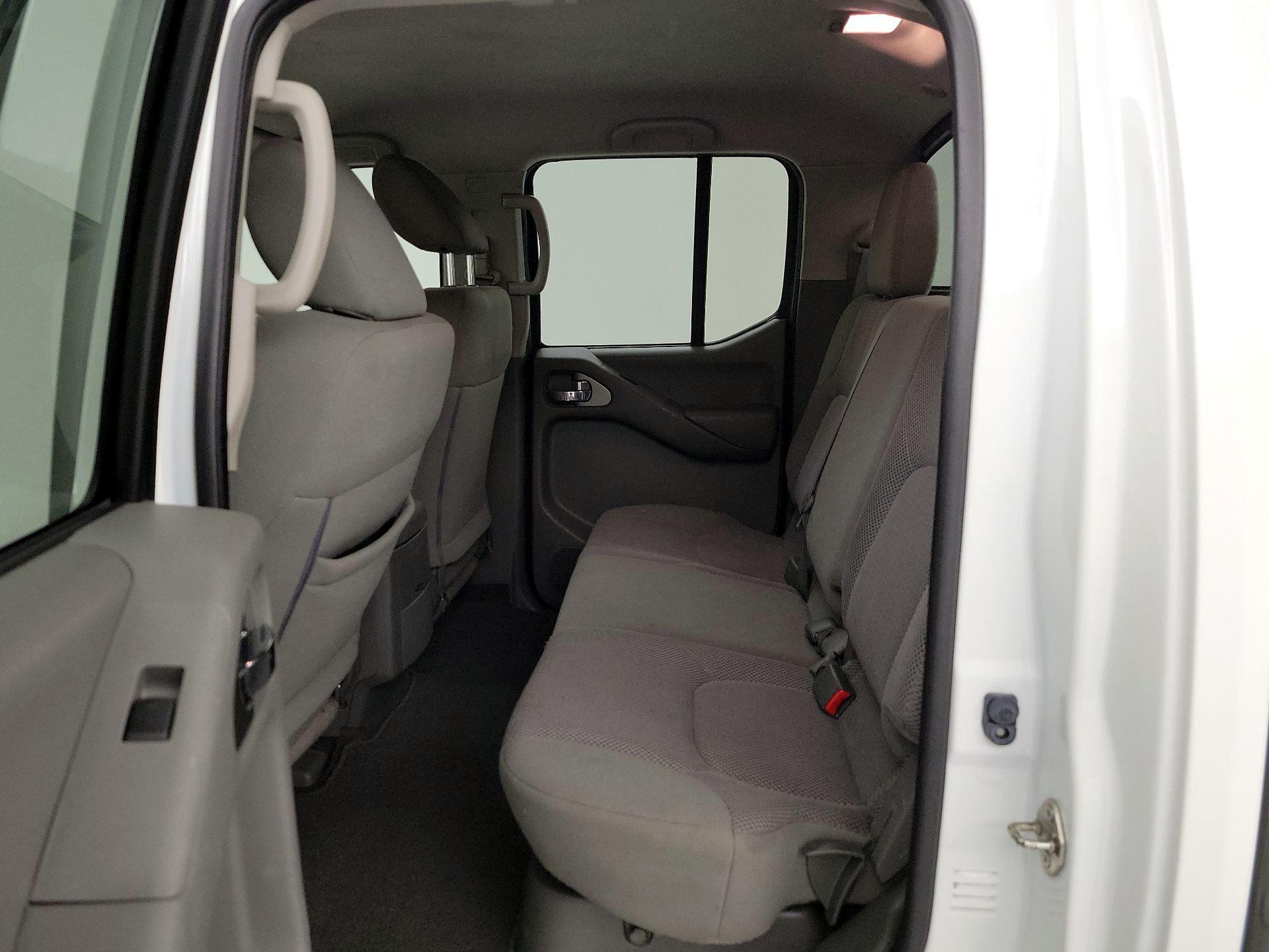 Thumbnail: 2019 Nissan Frontier - 18