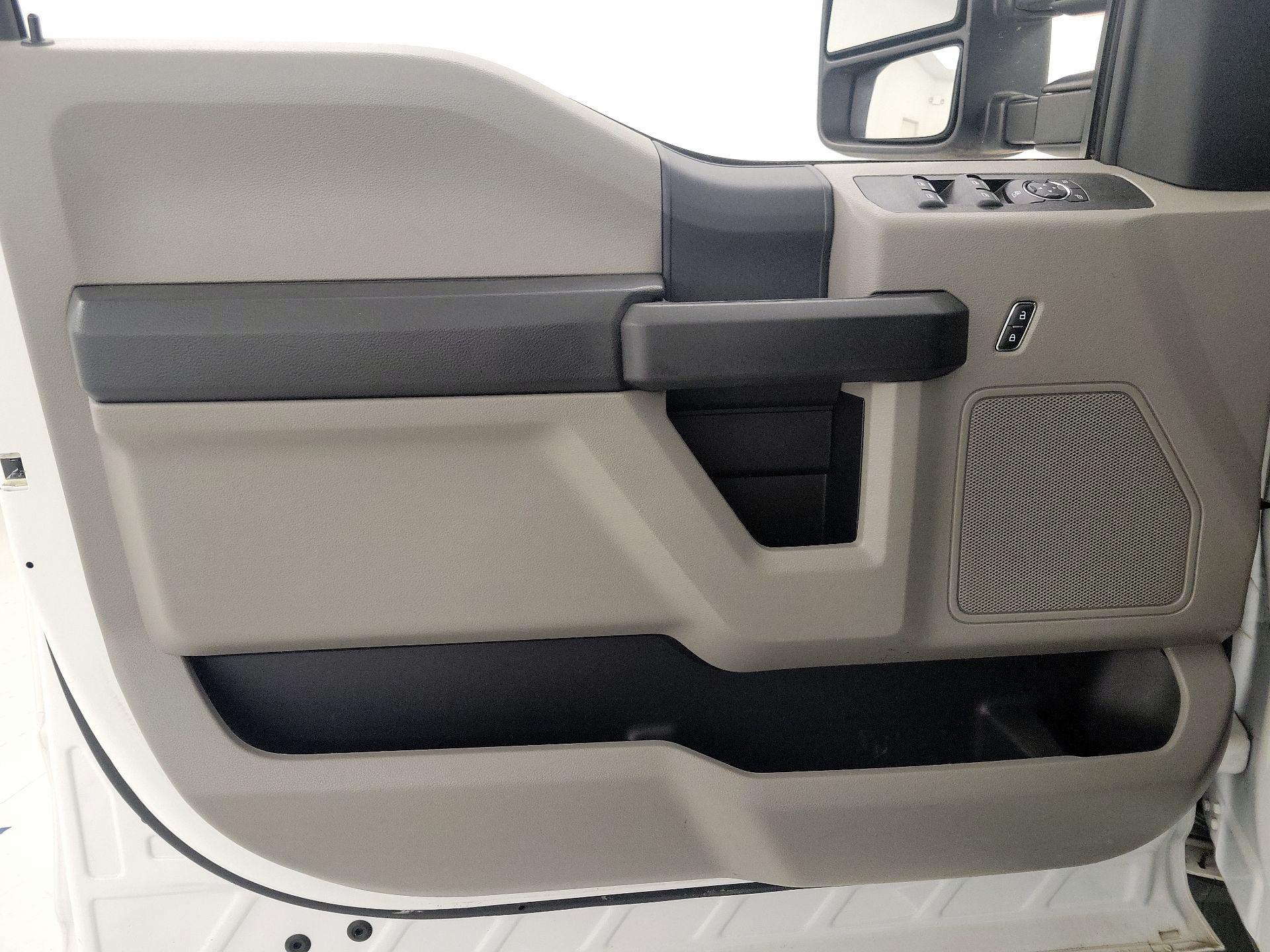 Thumbnail: 2019 Ford F-250 - 12